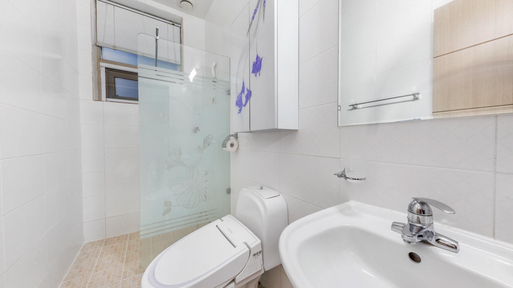 Yangyang Haettuneonchangmoon Pension