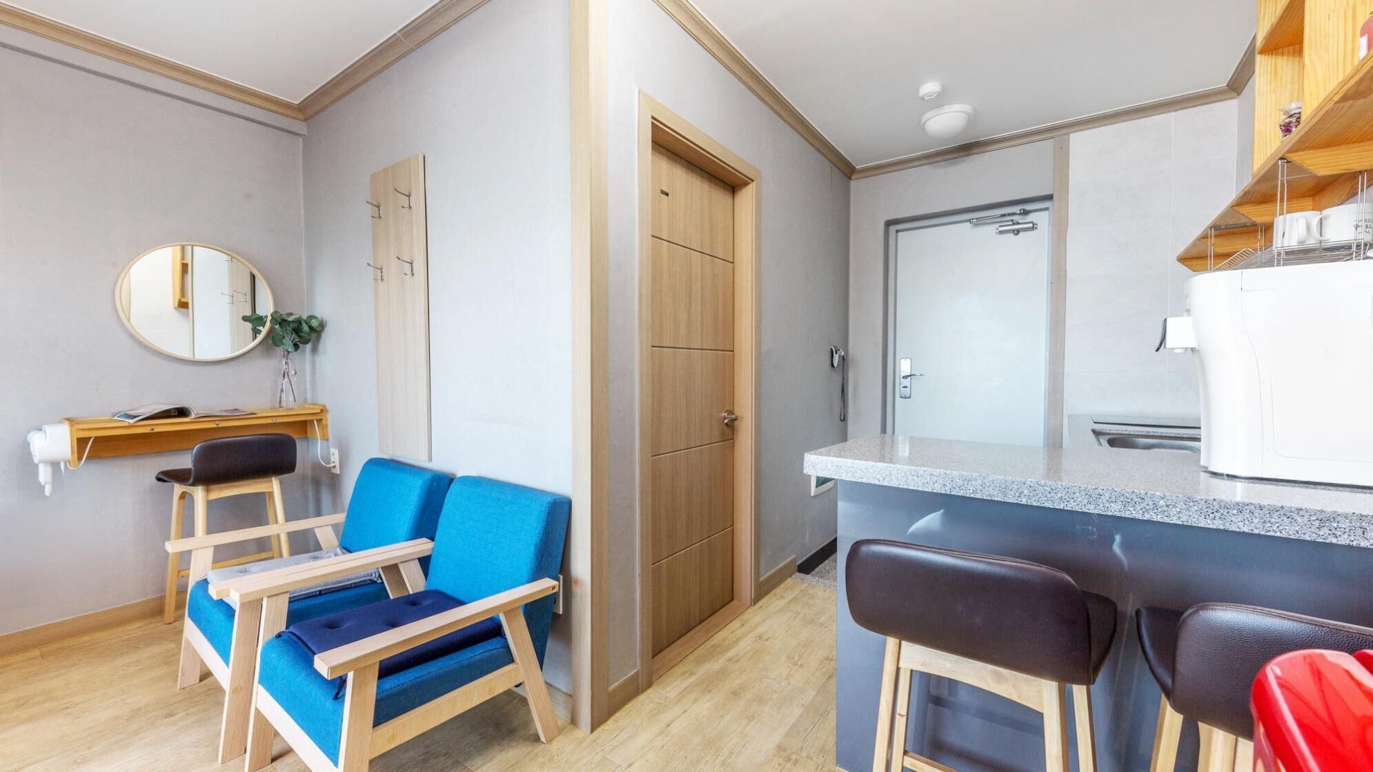 Yangyang Haettuneonchangmoon Pension