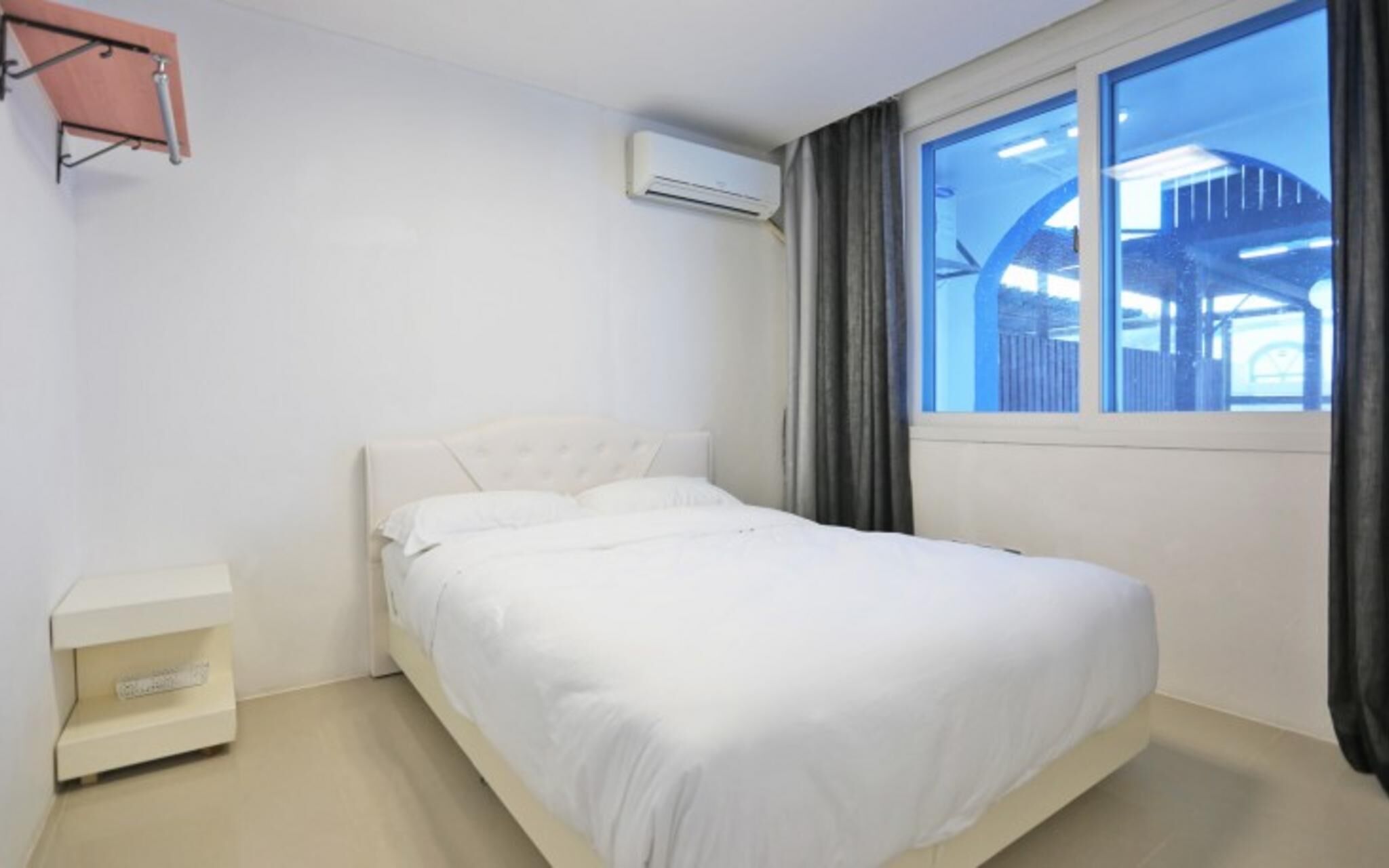 Yangyang Lodes Pool Villa
