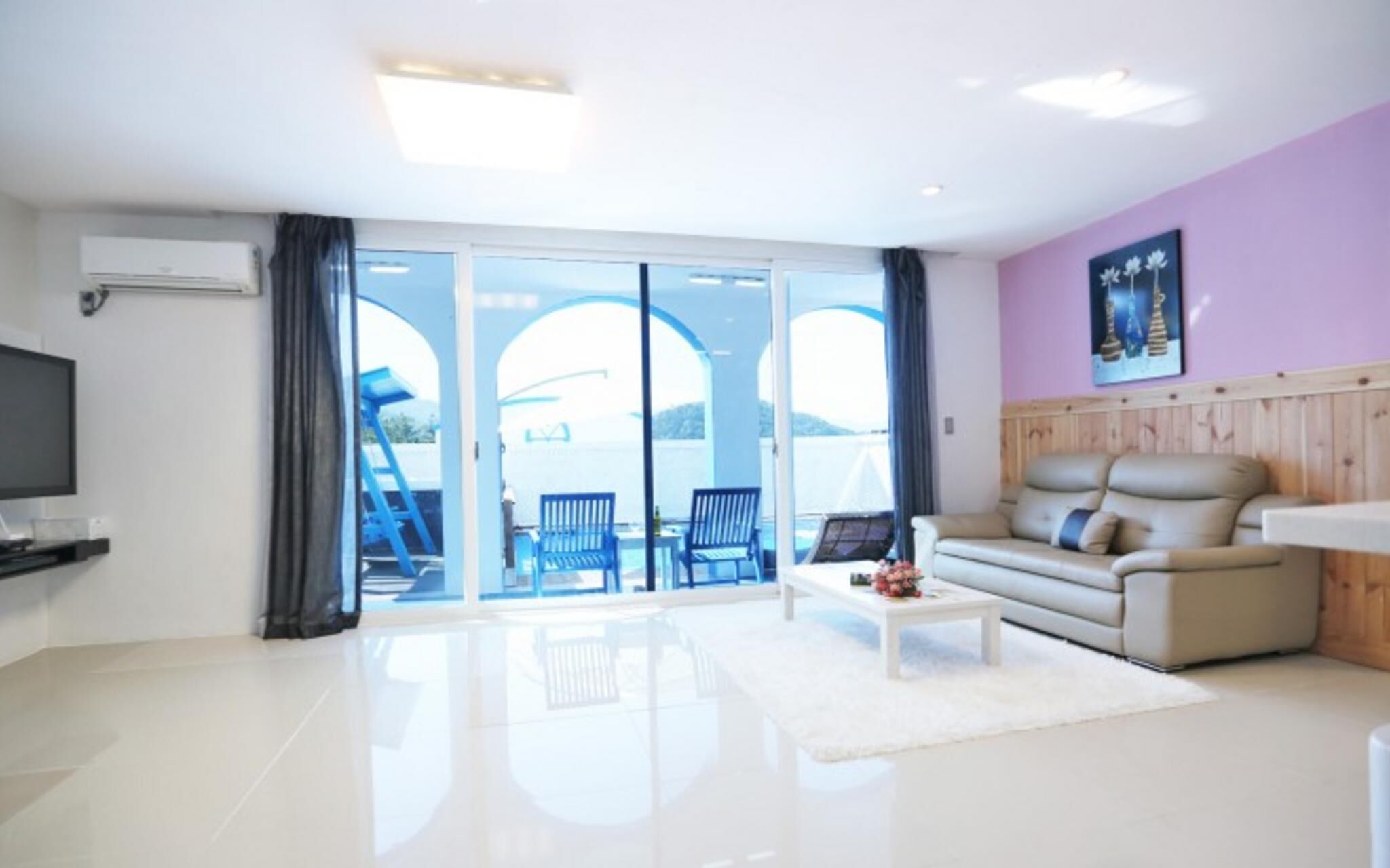 Yangyang Lodes Pool Villa