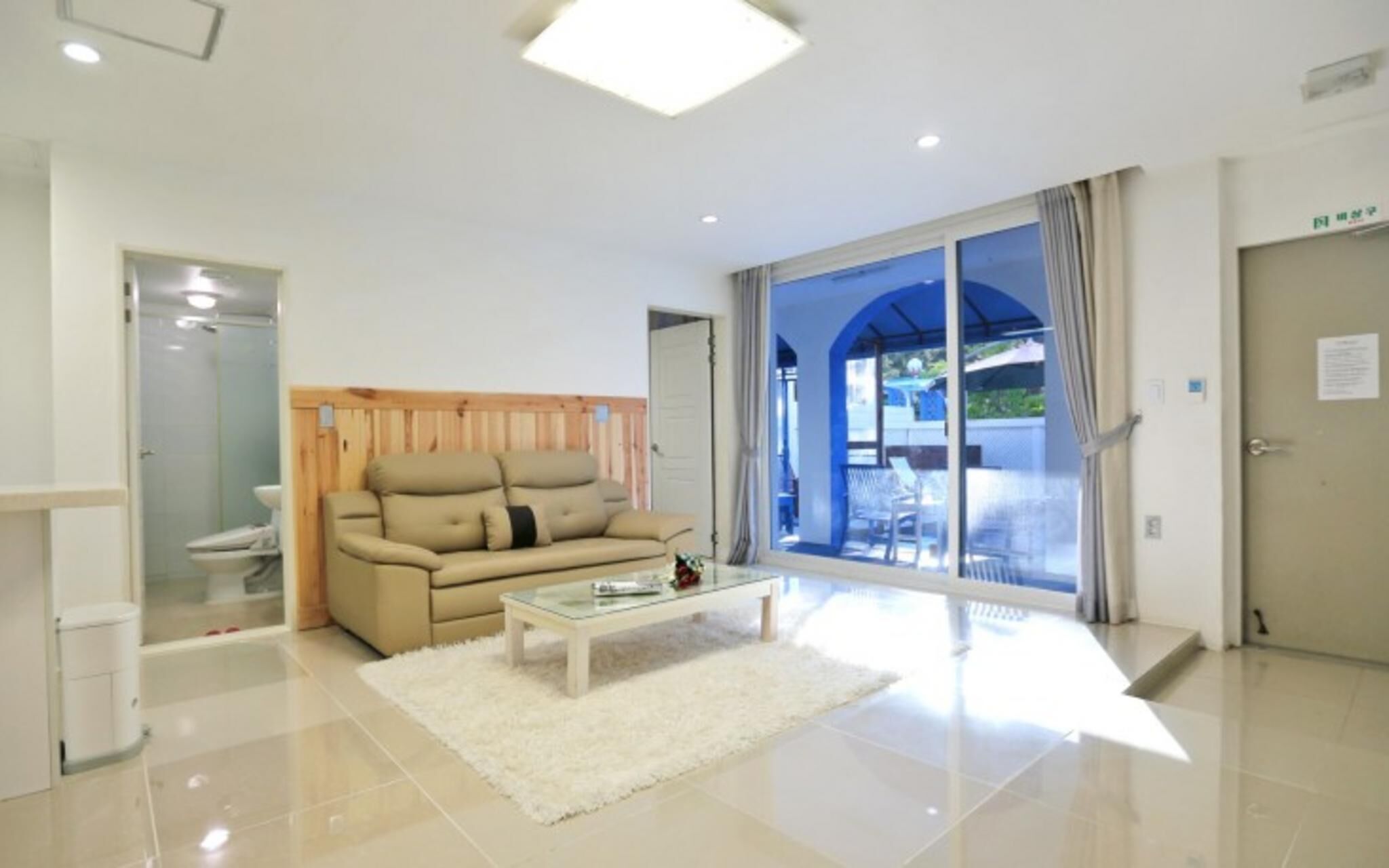 Yangyang Lodes Pool Villa
