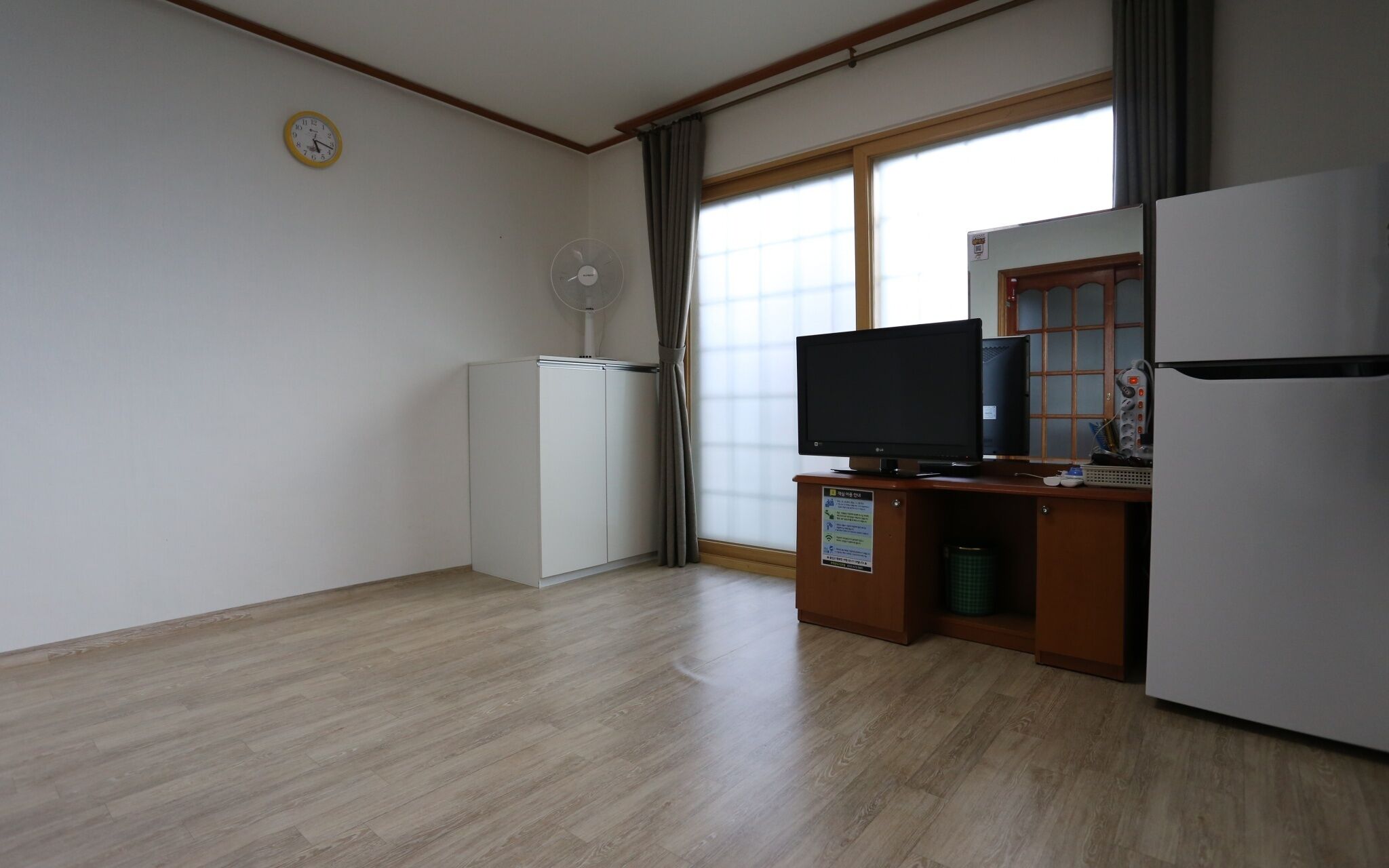 Yangyang Muhak Motel