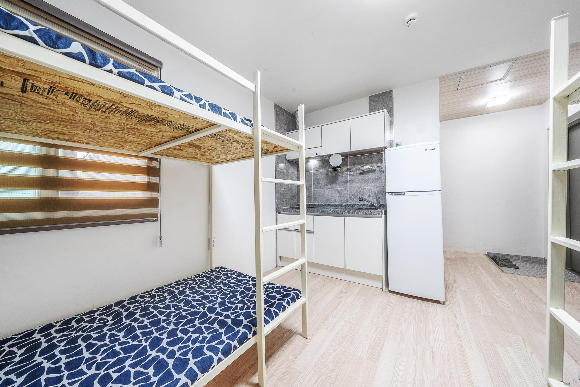 Yangyang Slowstay Pension