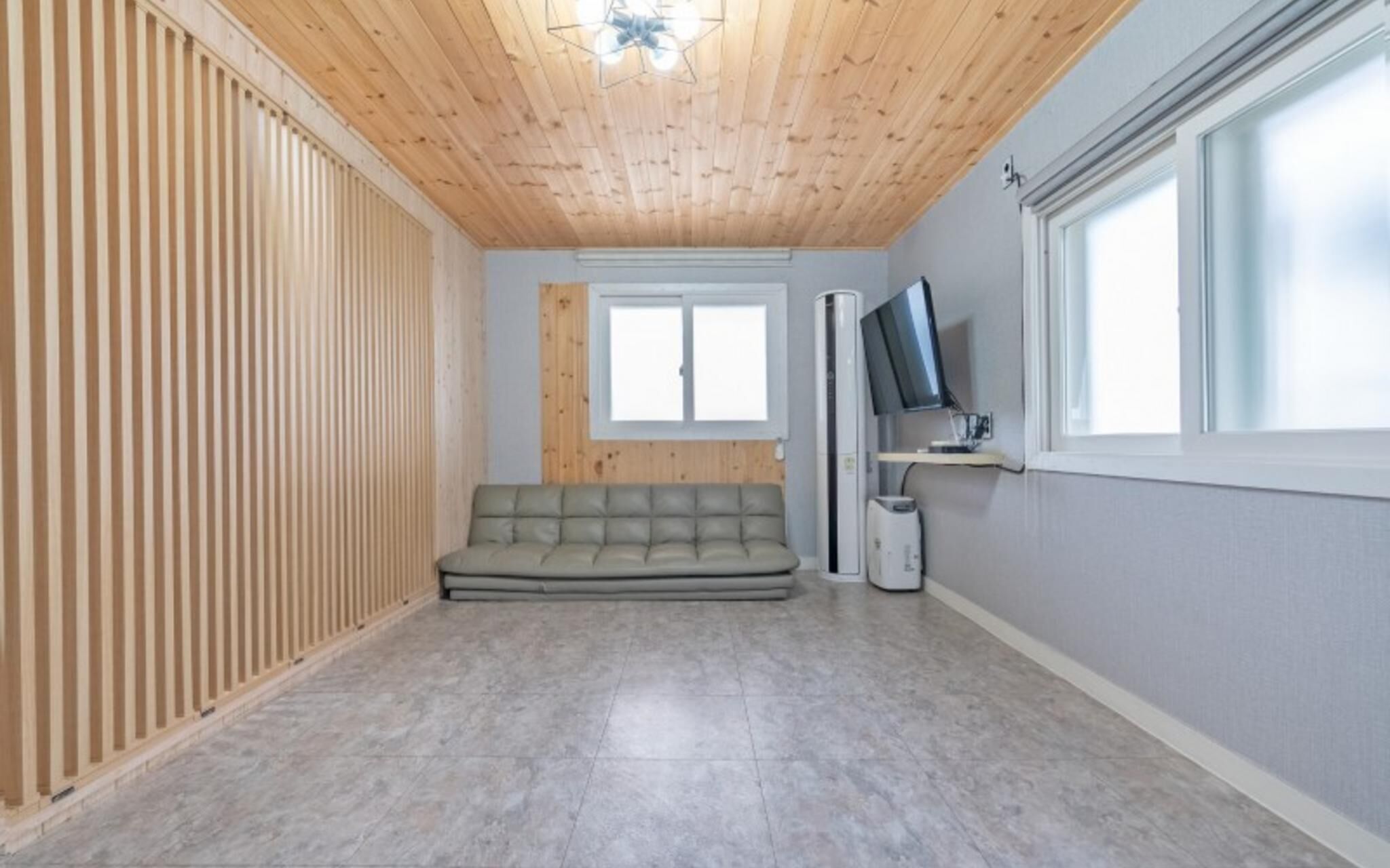 Yangyang Vintage House Pension