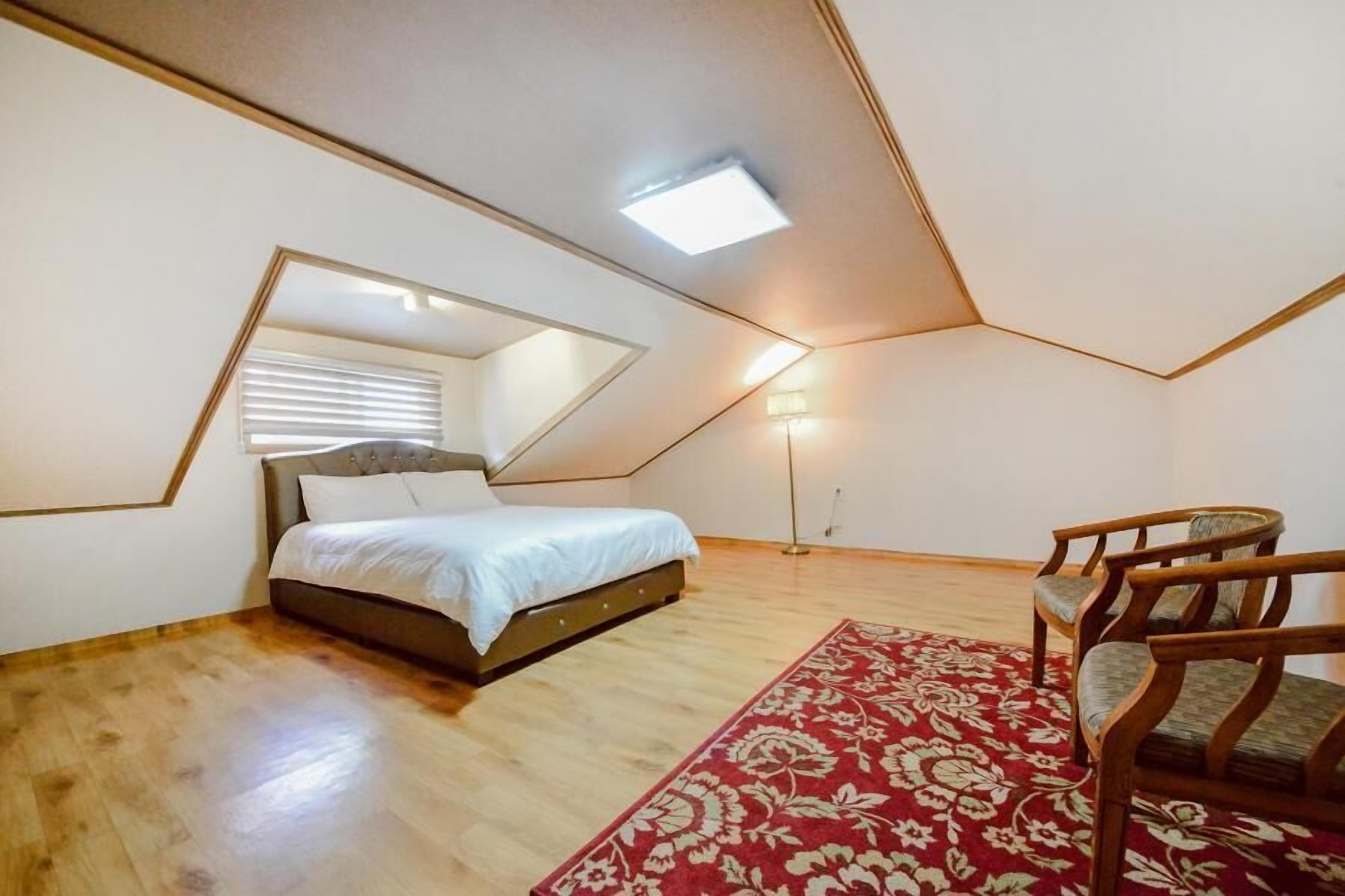 Yangyang Water Sol Valley Pension
