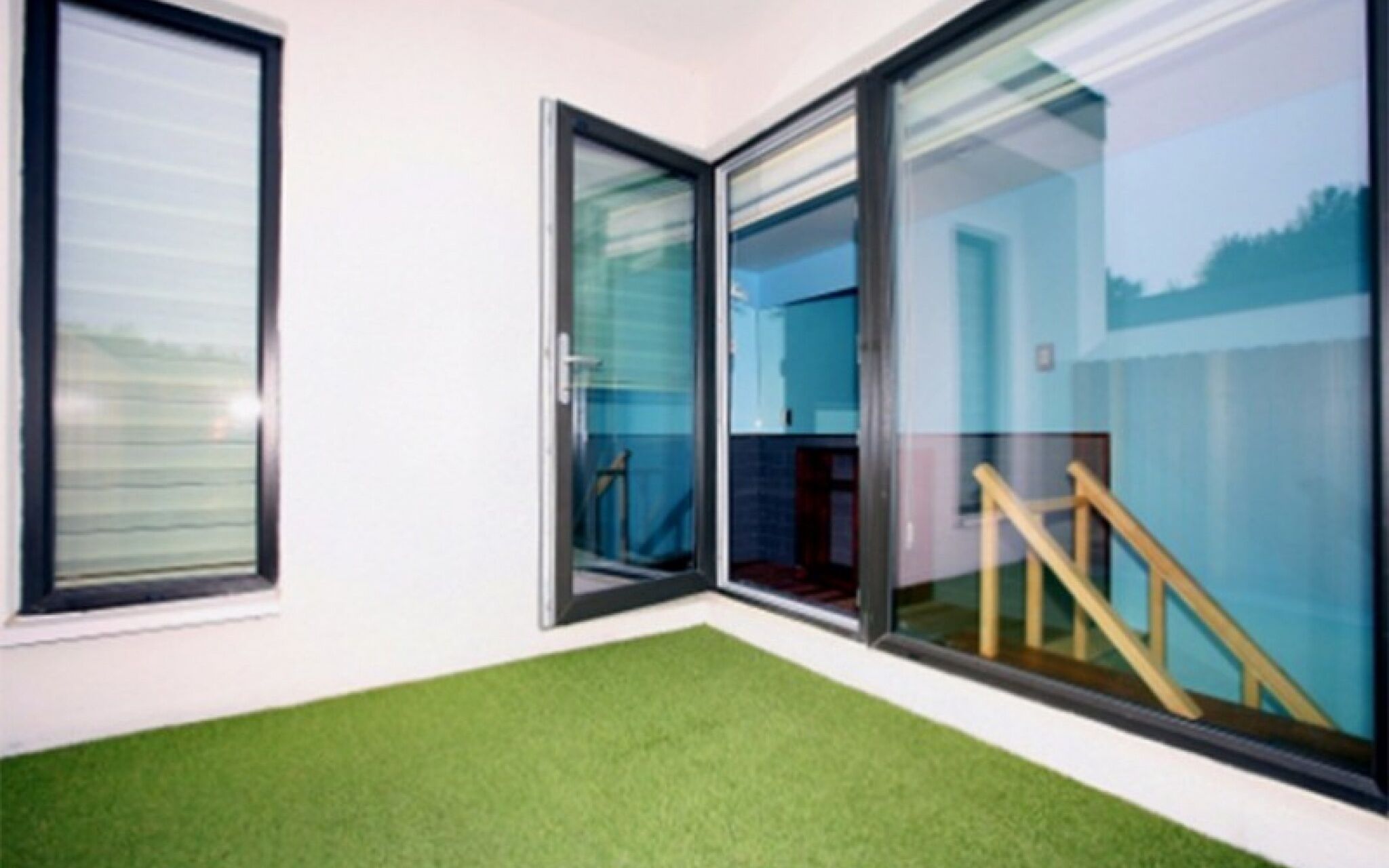 Yangyang Yachtrang Club House Pension