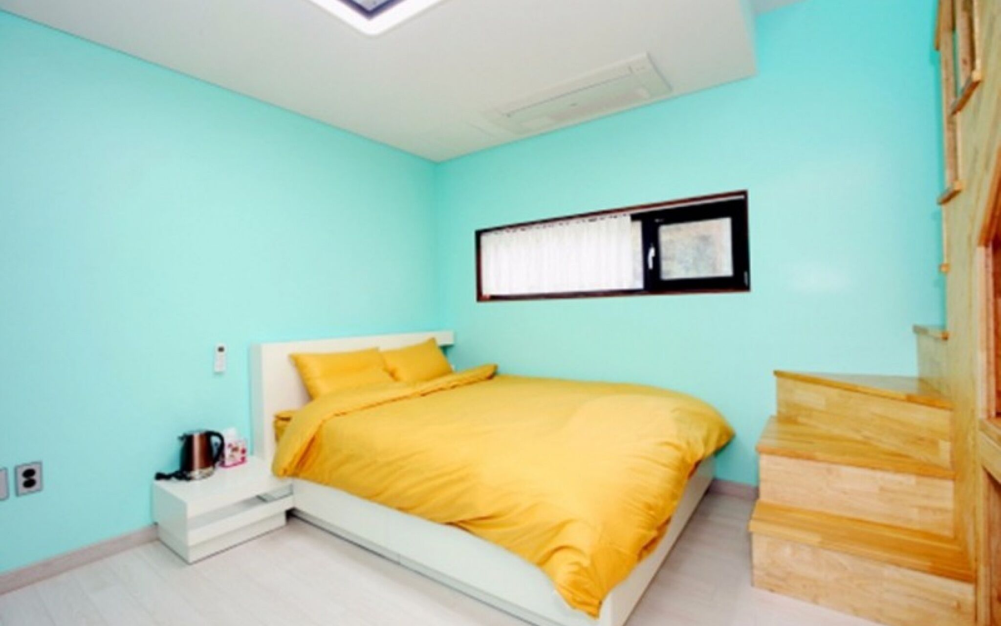 Yangyang Yachtrang Club House Pension