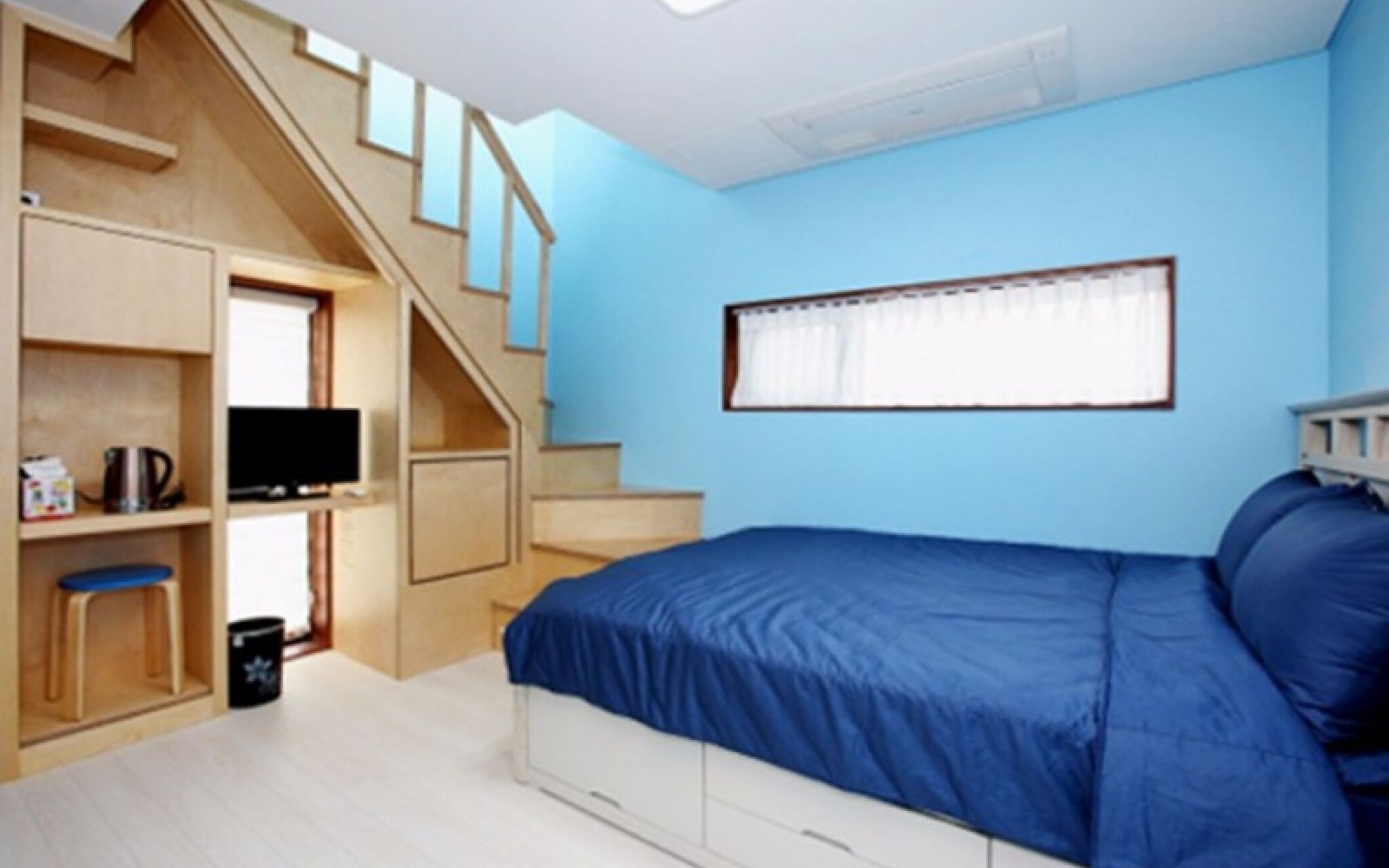 Yangyang Yachtrang Club House Pension