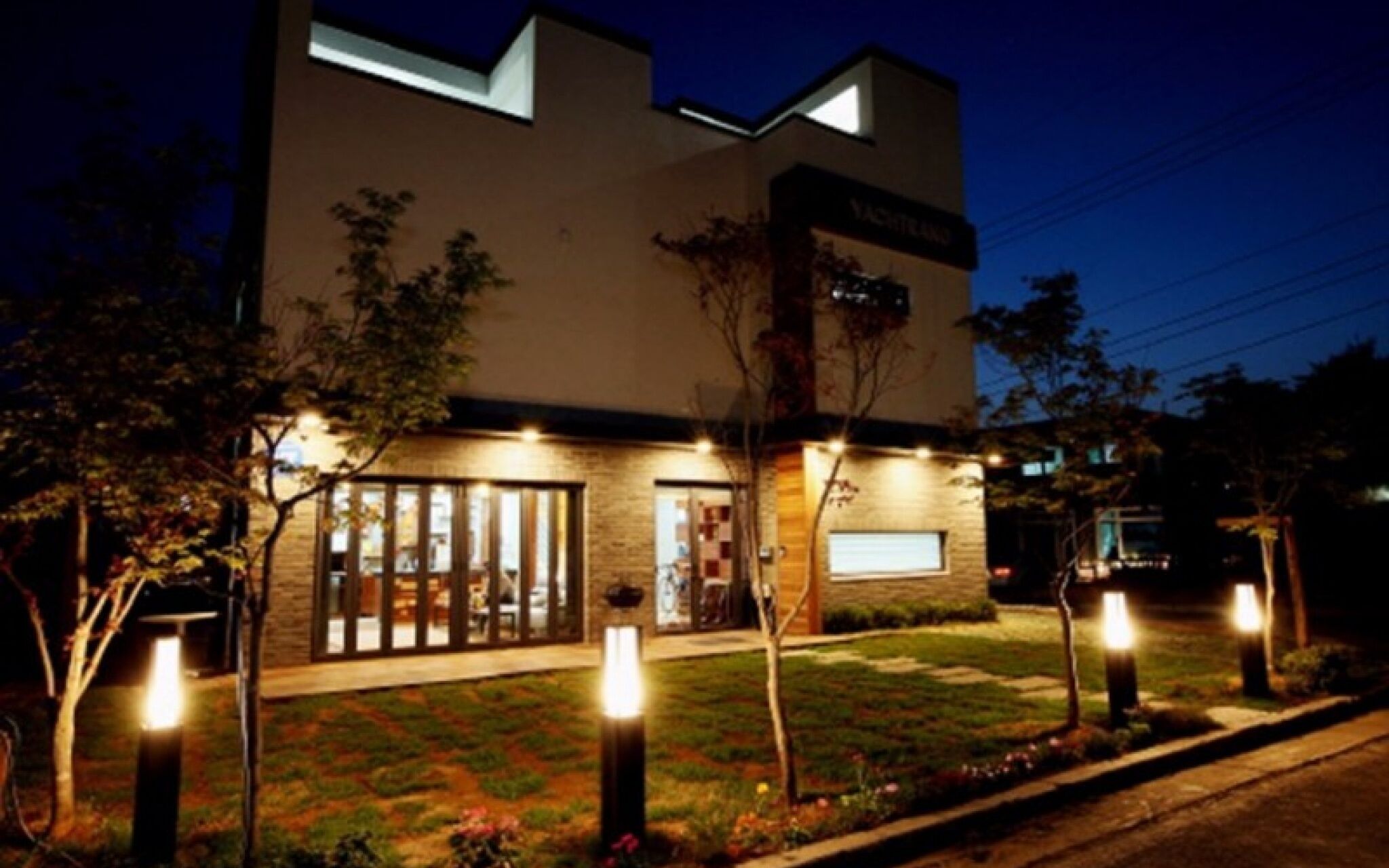 Yangyang Yachtrang Club House Pension