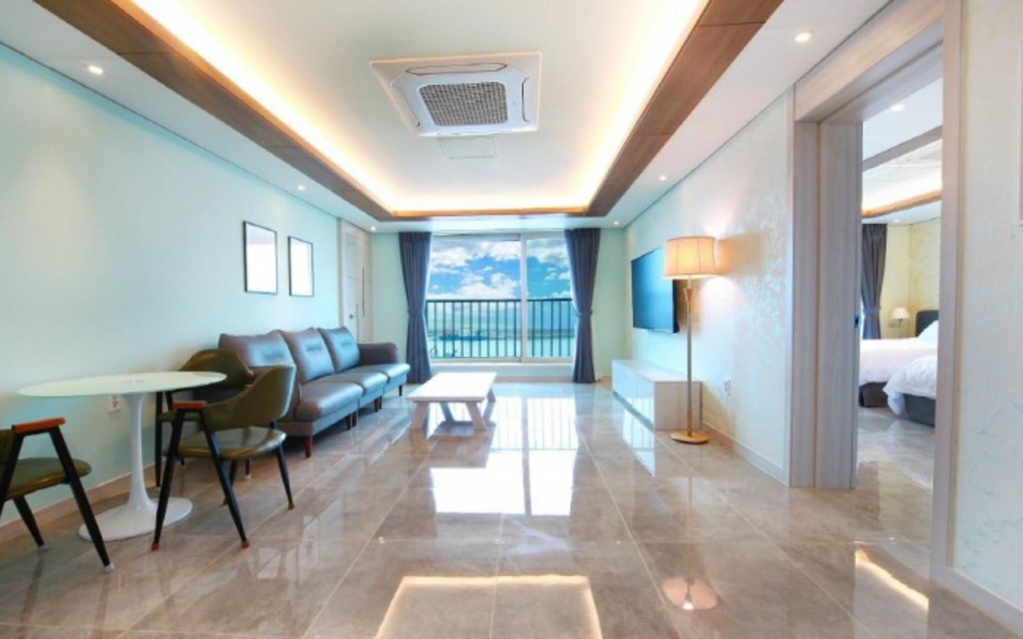 Yangyang Yangyang Pension