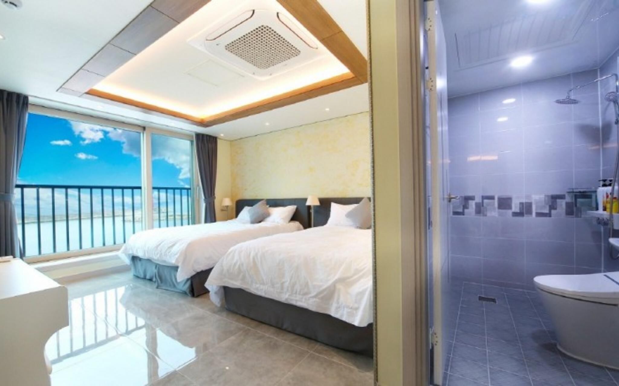 Yangyang Yangyang Pension