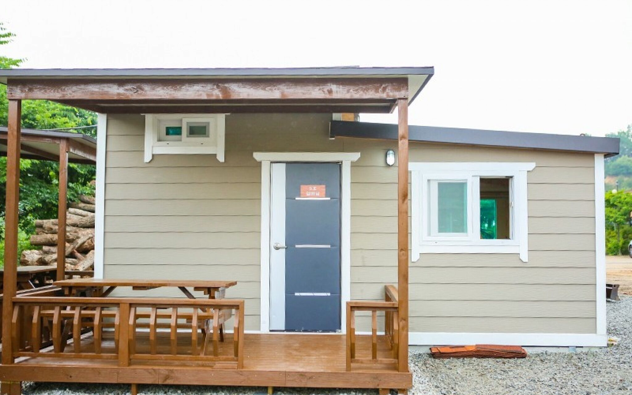 Yesan Deoksan Charcoal Land Pension