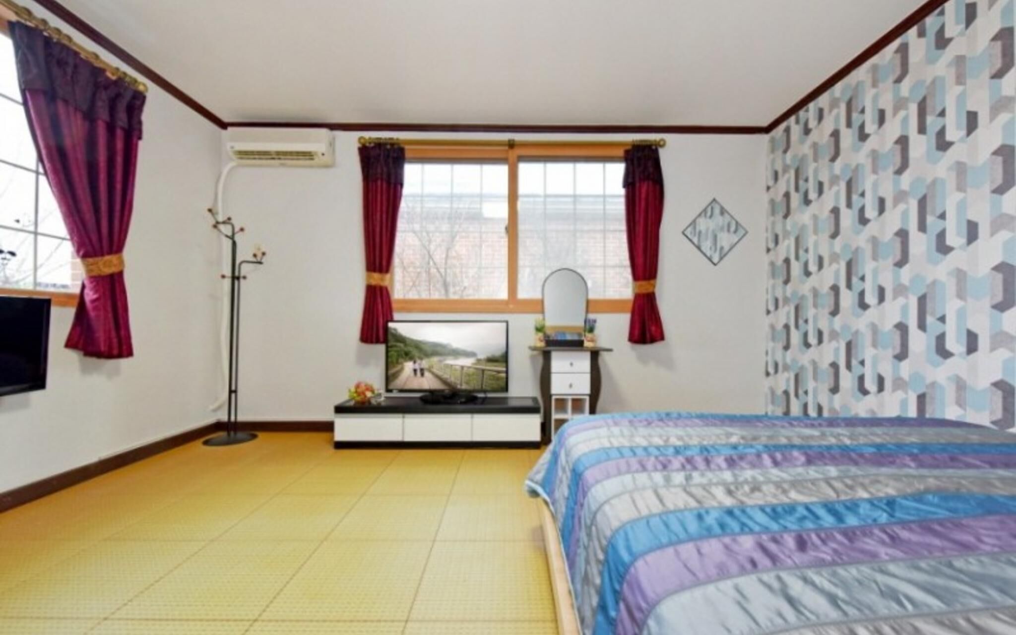 Yesan Jeongdaun Pension