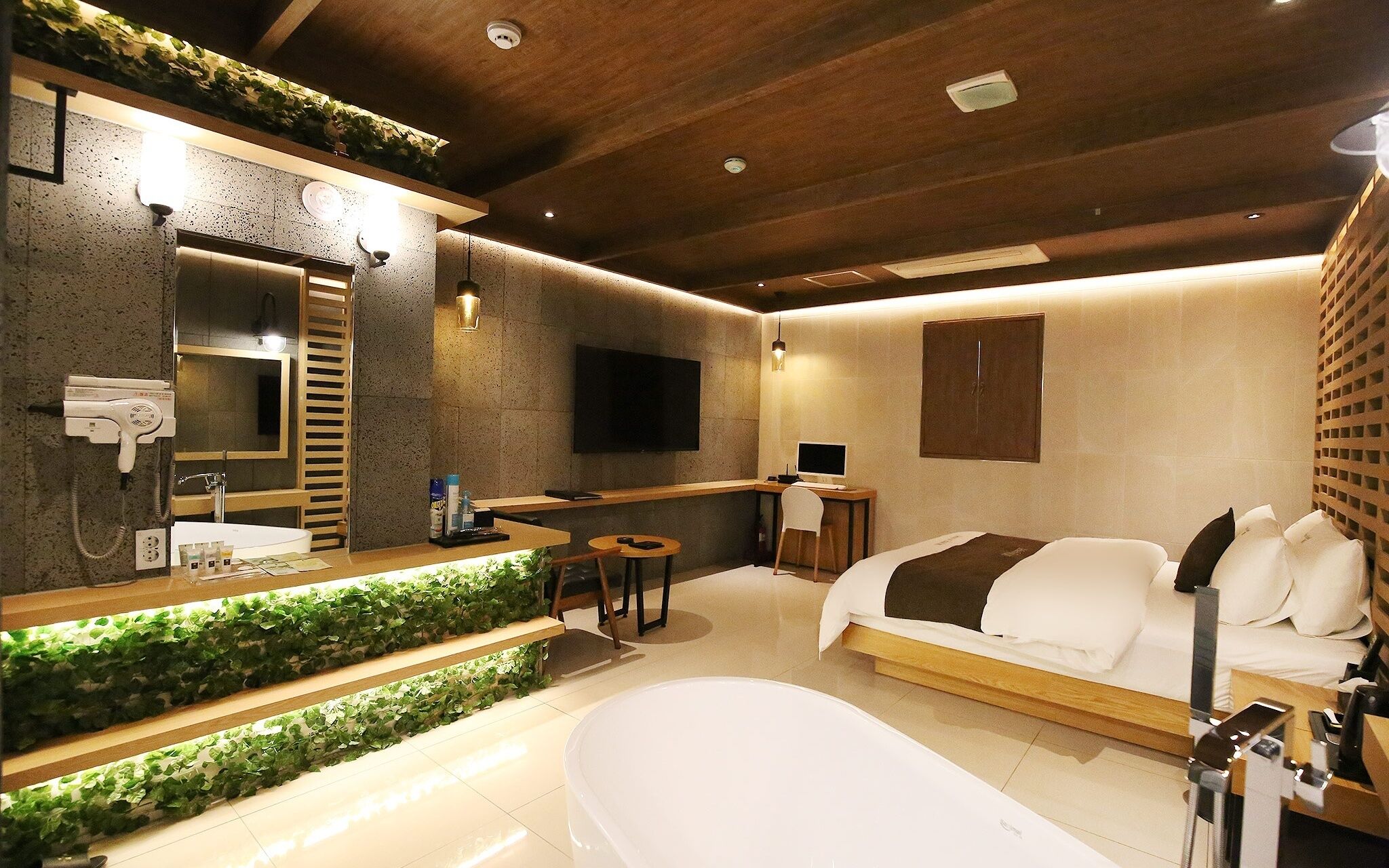 Yesan M1 Self Check-In Hotel