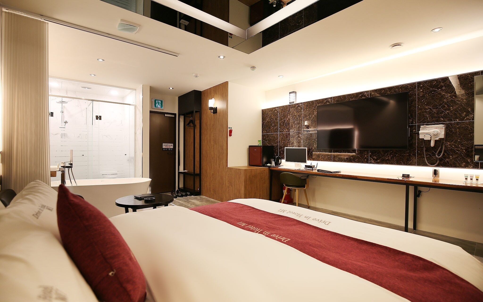 Yesan M1 Self Check-In Hotel