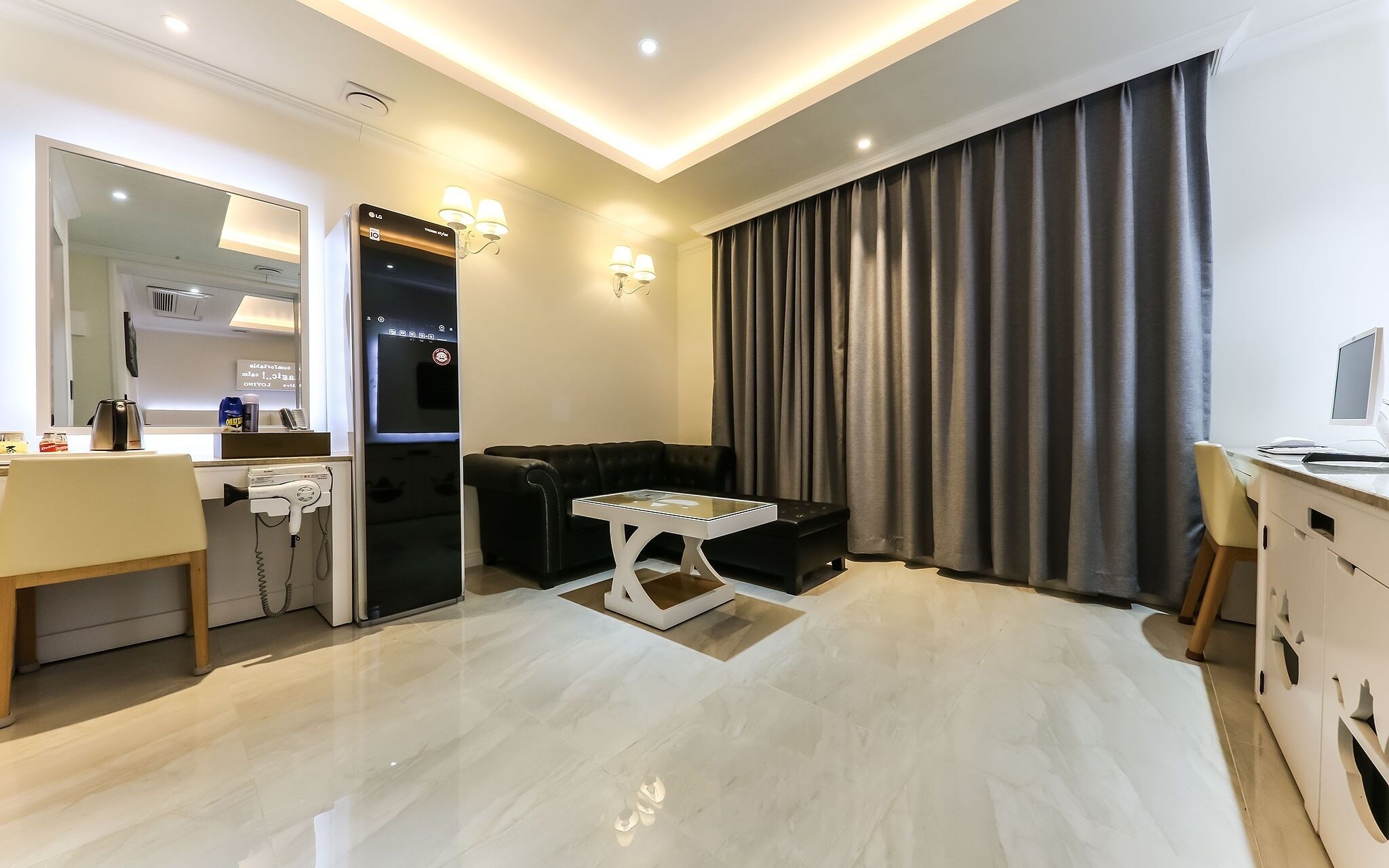 Yesan Orange Tomato Motel