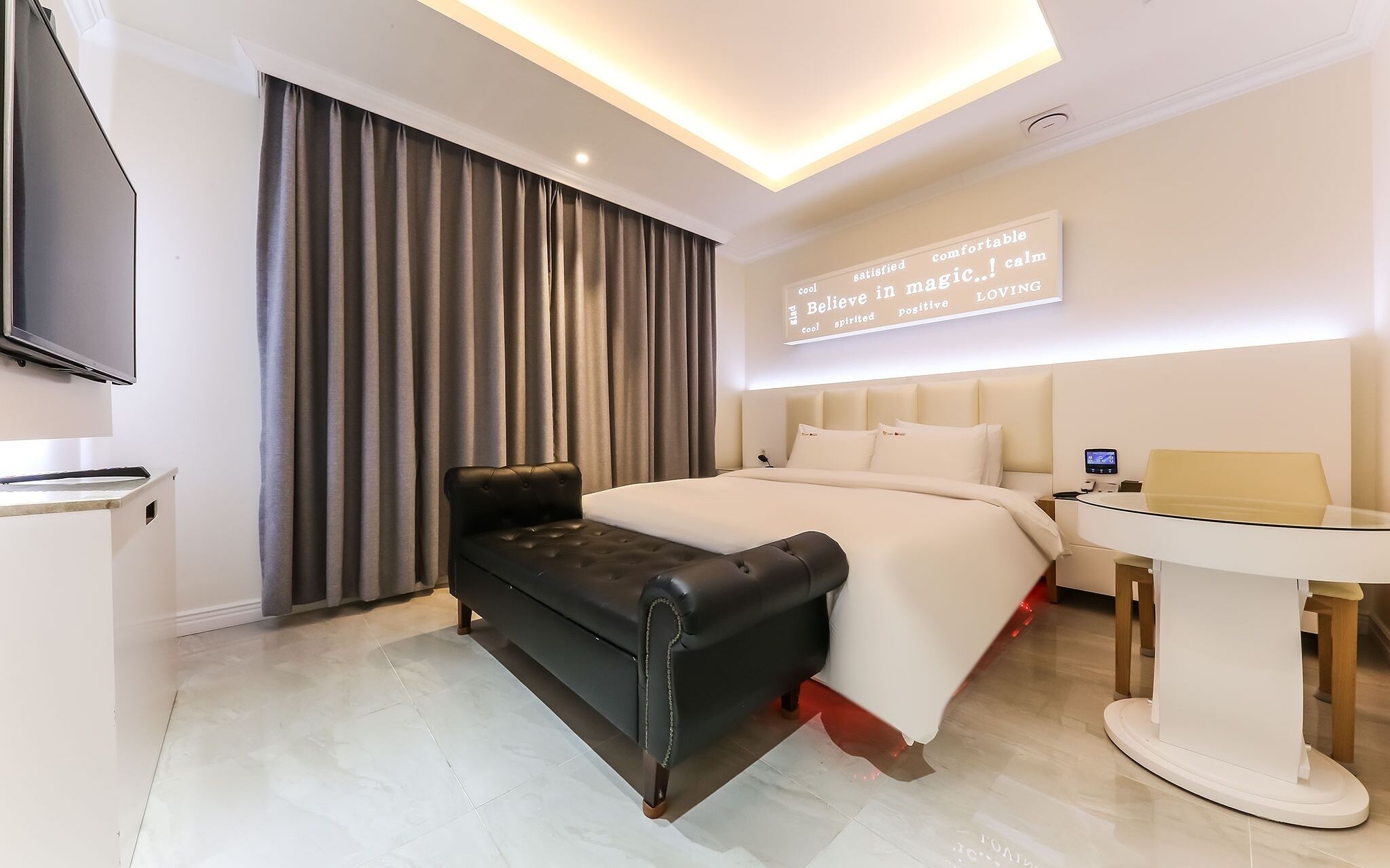 Yesan Orange Tomato Motel