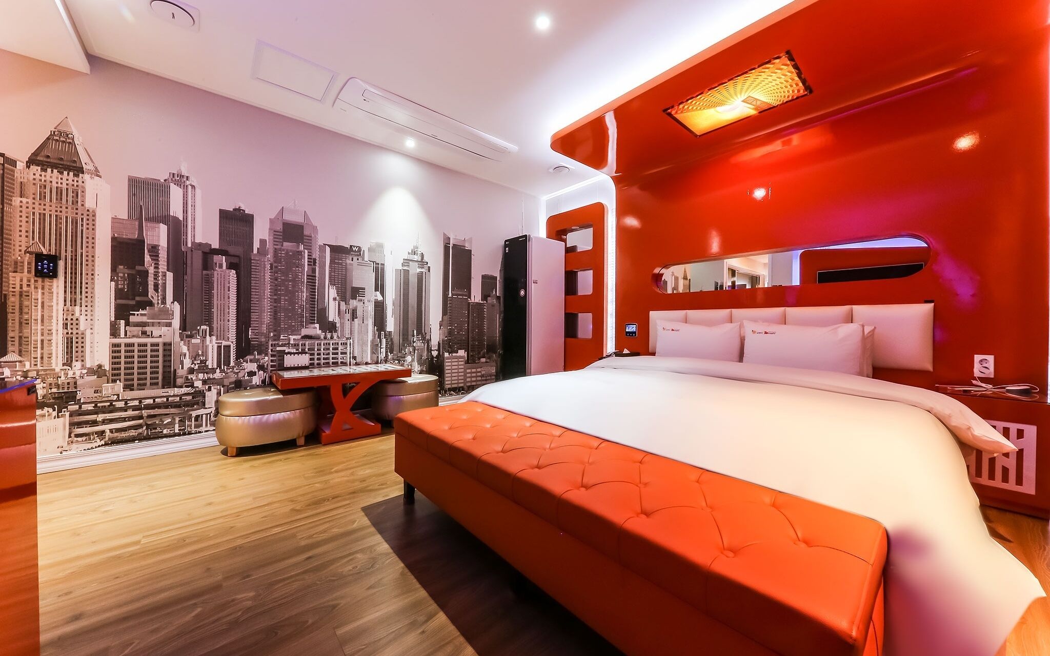 Yesan Orange Tomato Motel