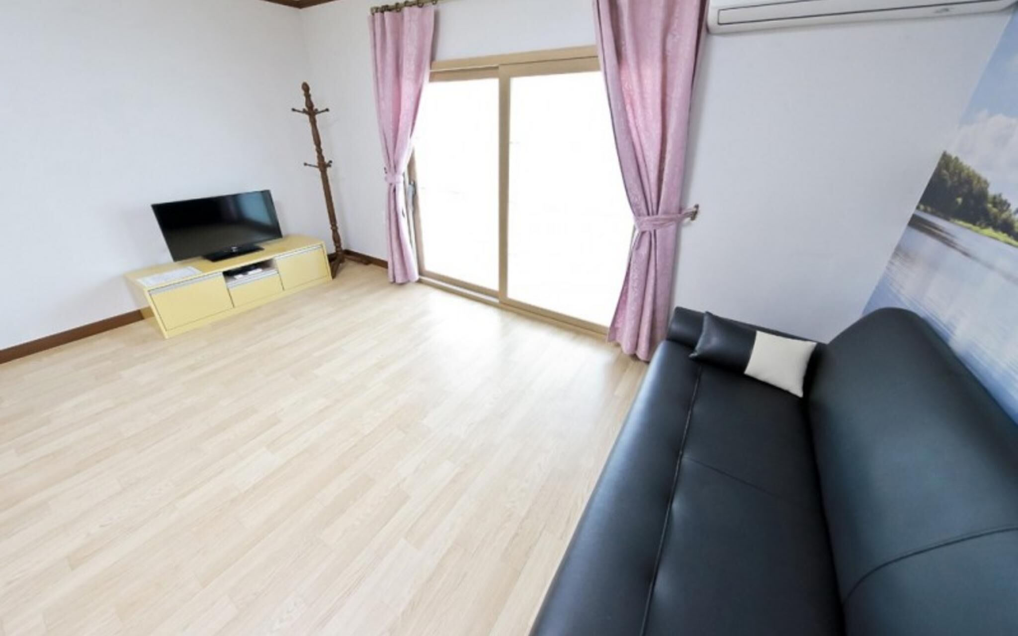 Yesan Sanmaru Pension