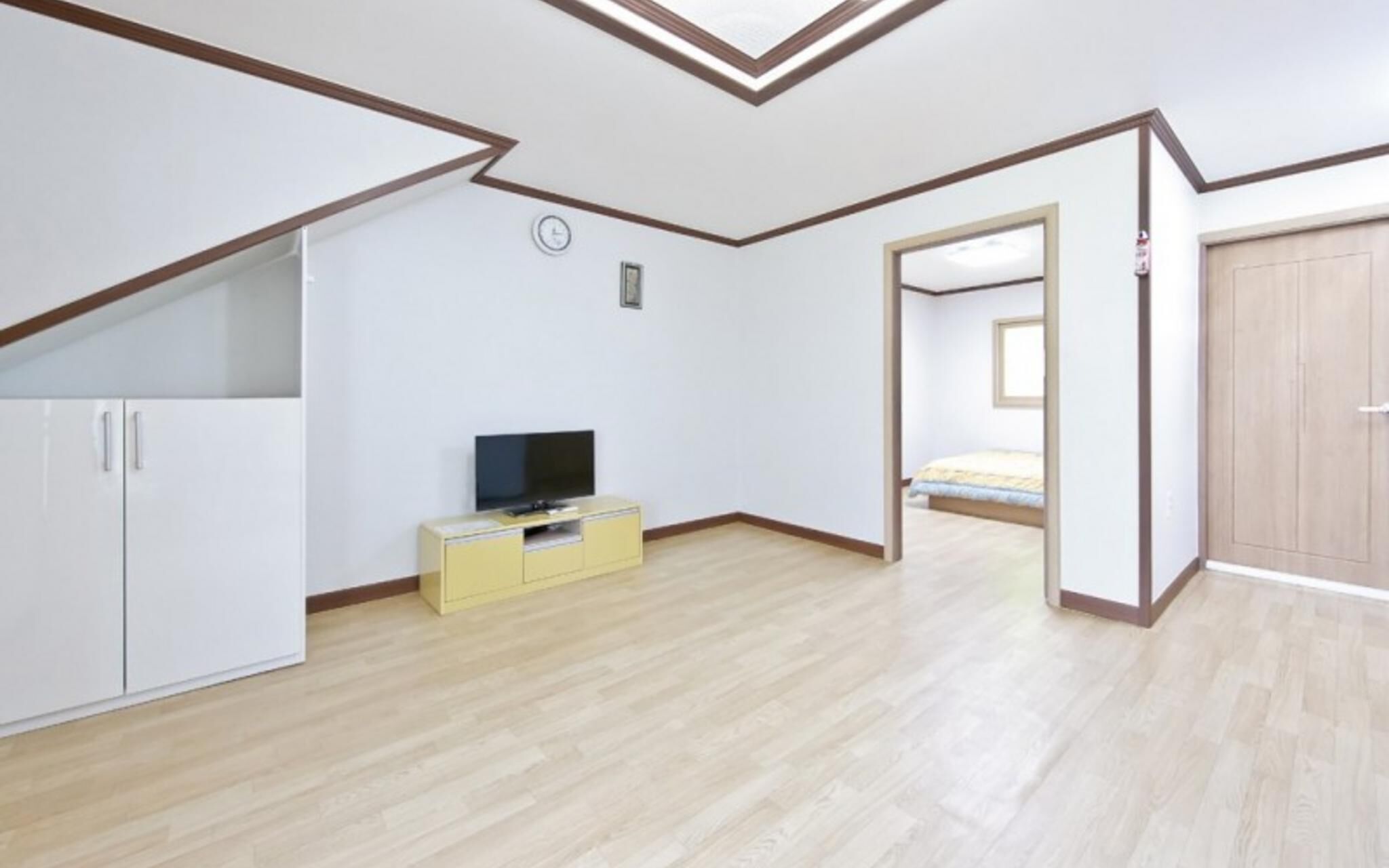 Yesan Sanmaru Pension