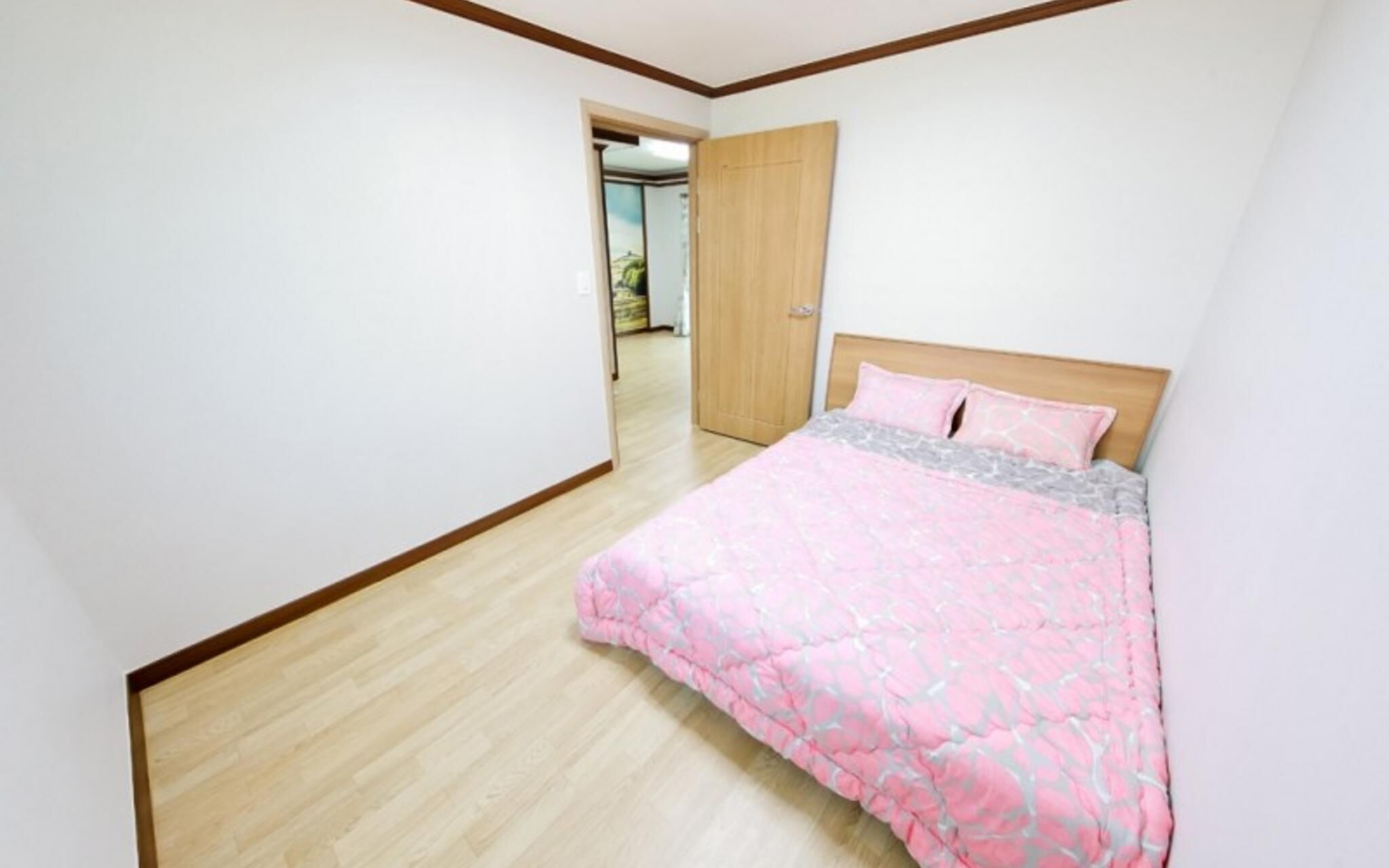 Yesan Sanmaru Pension