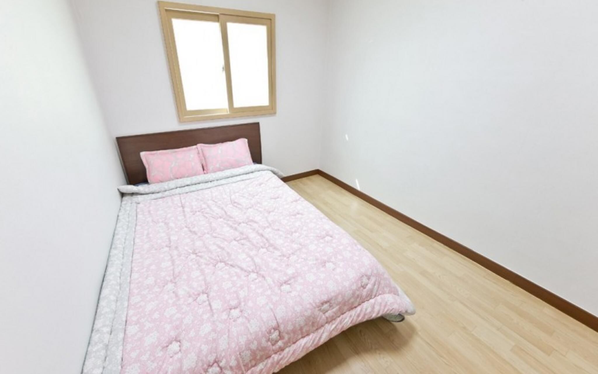 Yesan Sanmaru Pension