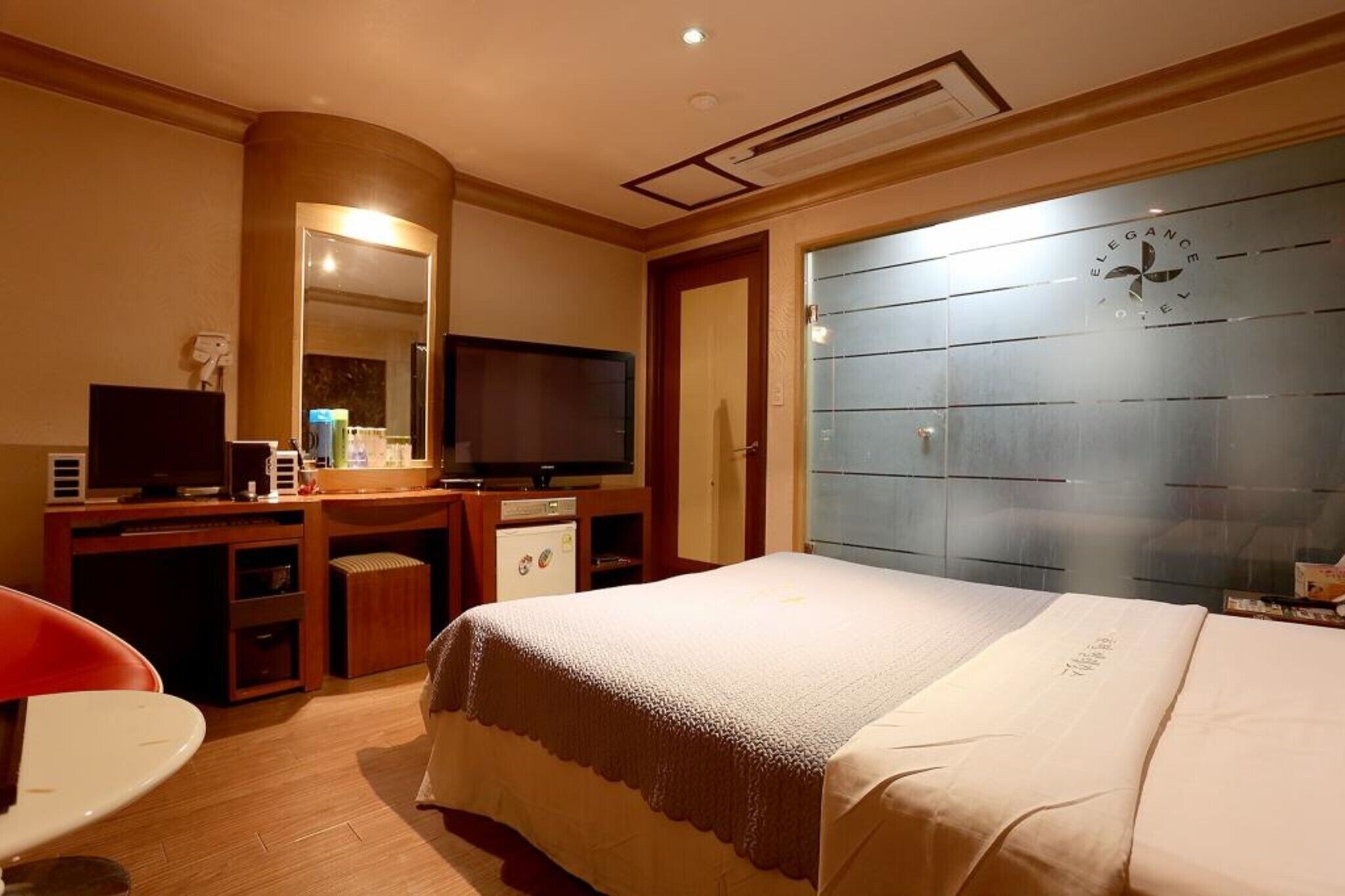 Yongin Elegance