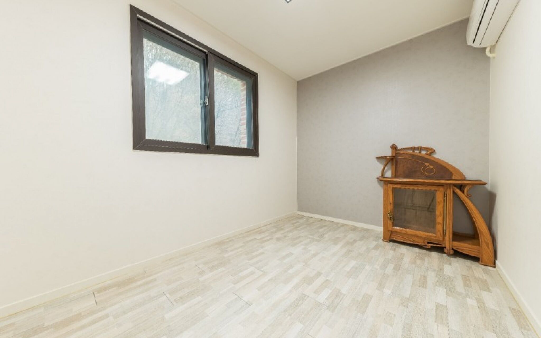 Yongin El Pension