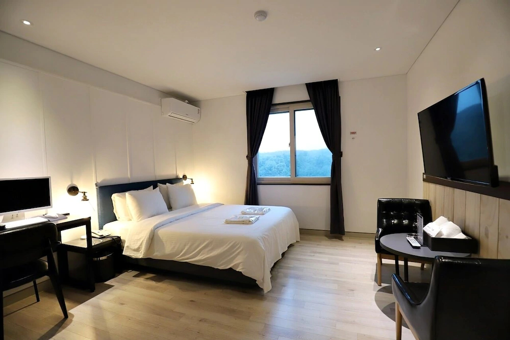 Yongin Monterey 17