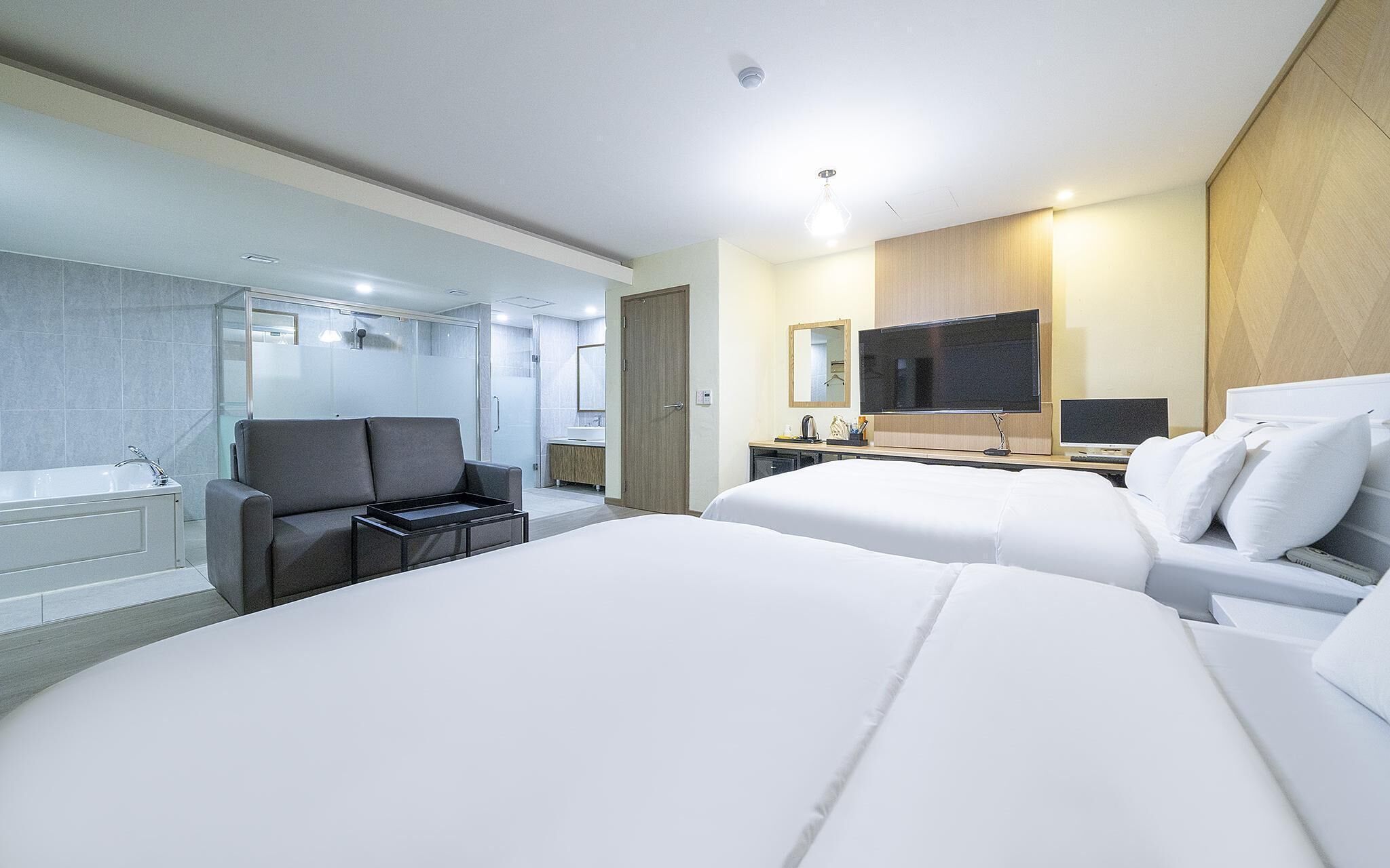 Dongducheon Kkumegeurin