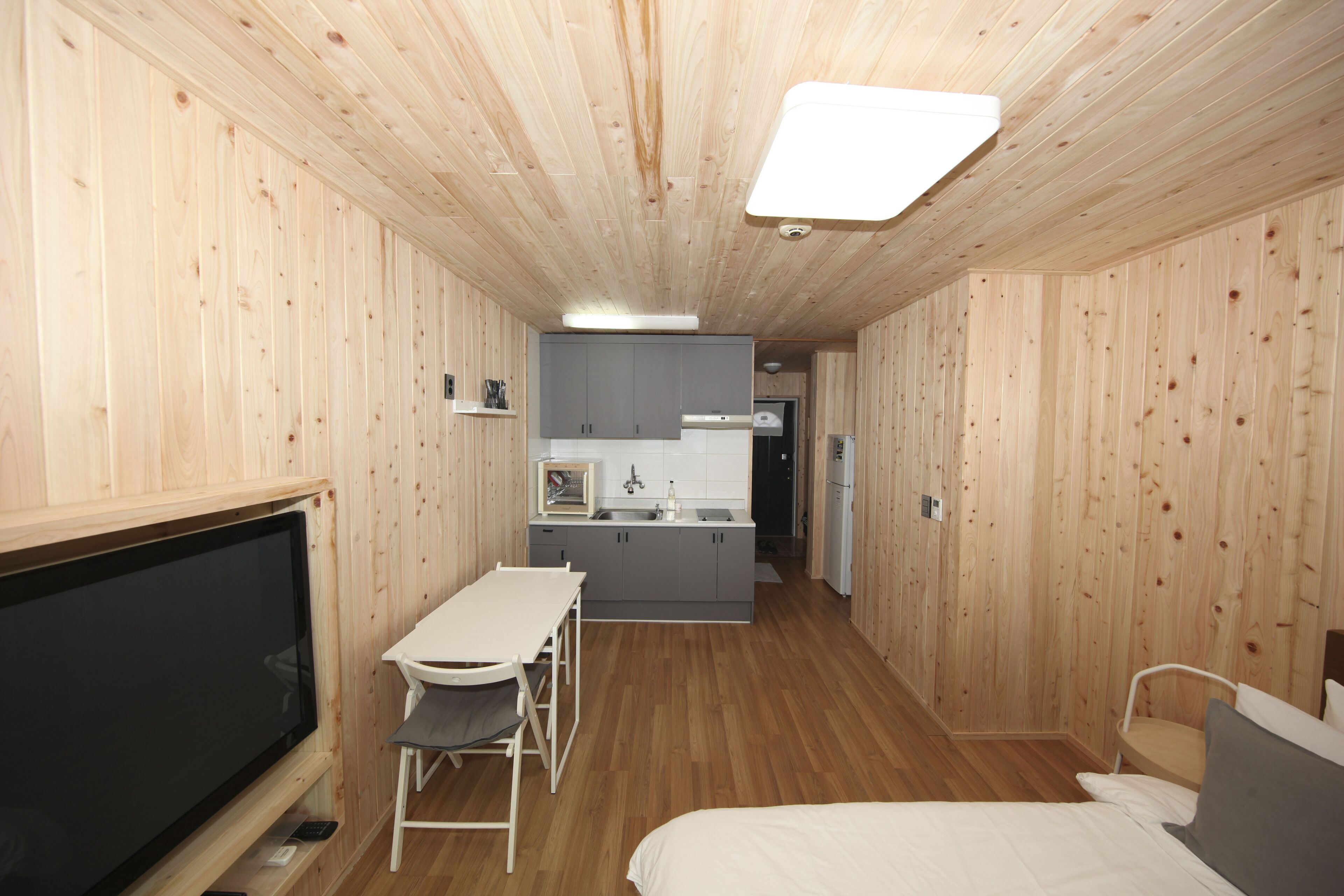 Janguneomeo Park Jeong A Pension