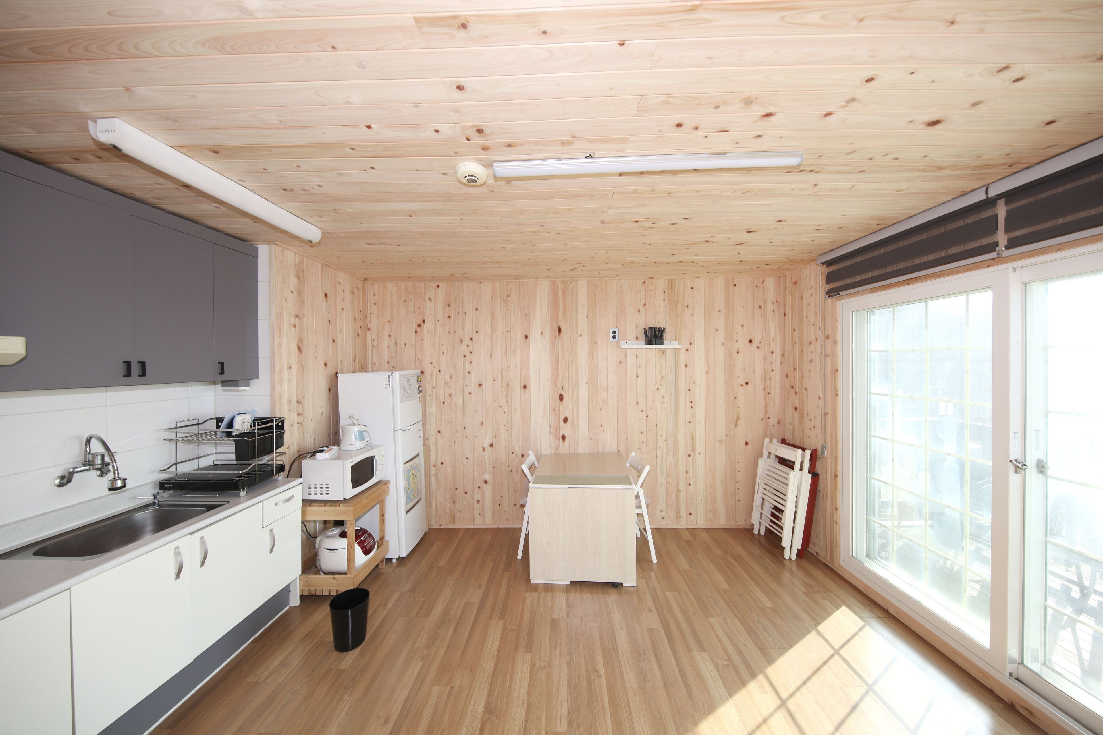 Janguneomeo Park Jeong A Pension