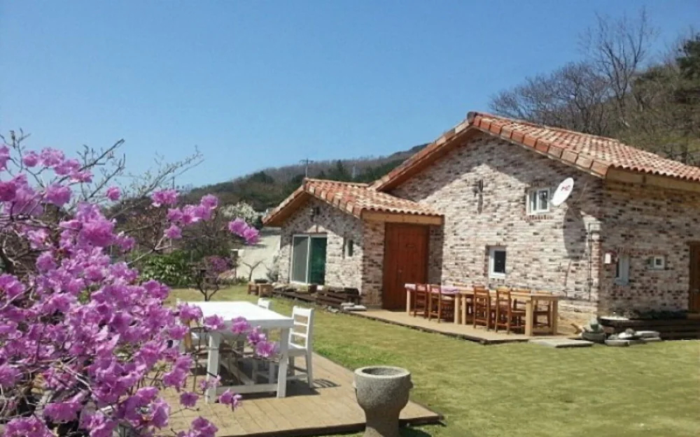 Lucia Pension