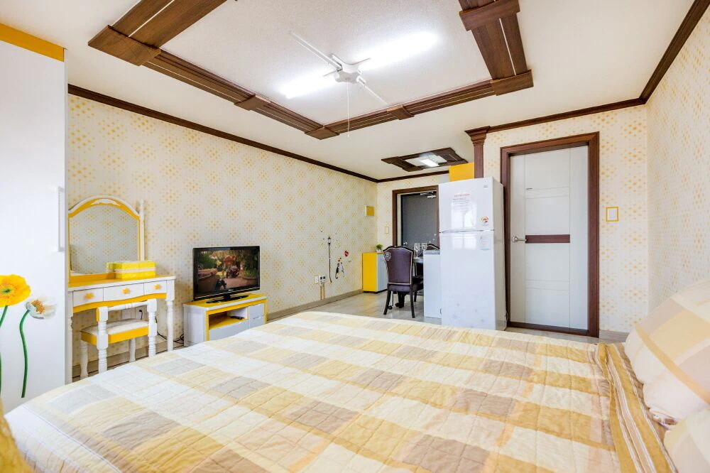 Sunrise Pension