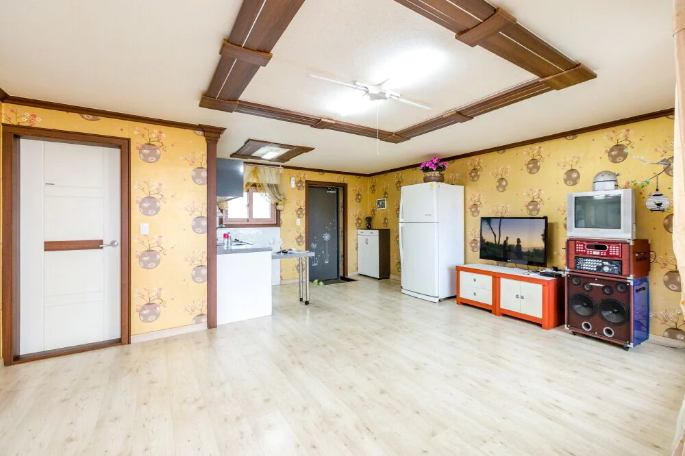 Sunrise Pension
