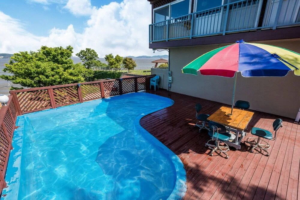Sunrise Pension