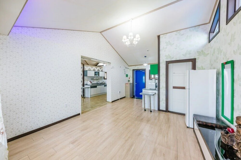 Sunrise Pension