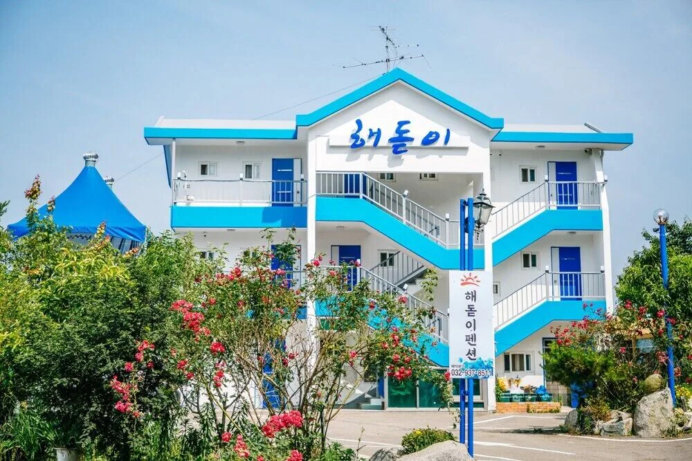 Sunrise Pension