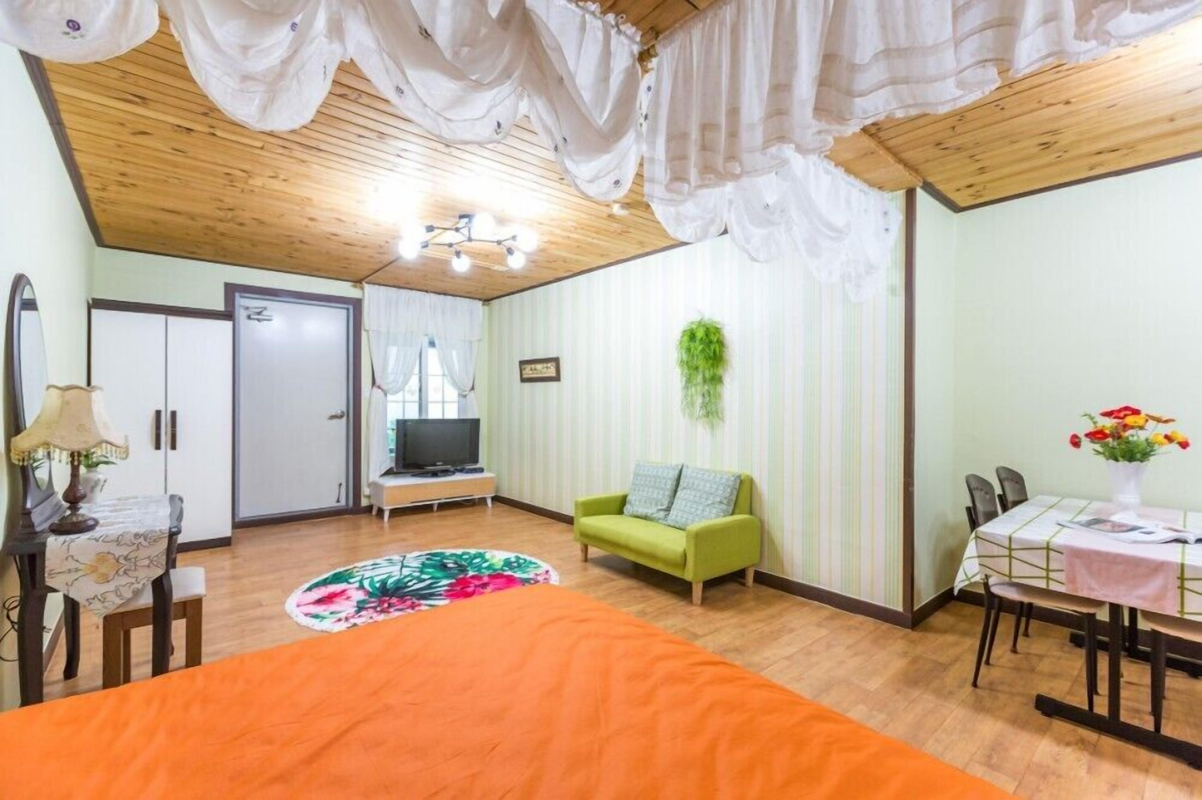 Cheongsol Pension Gapyeong