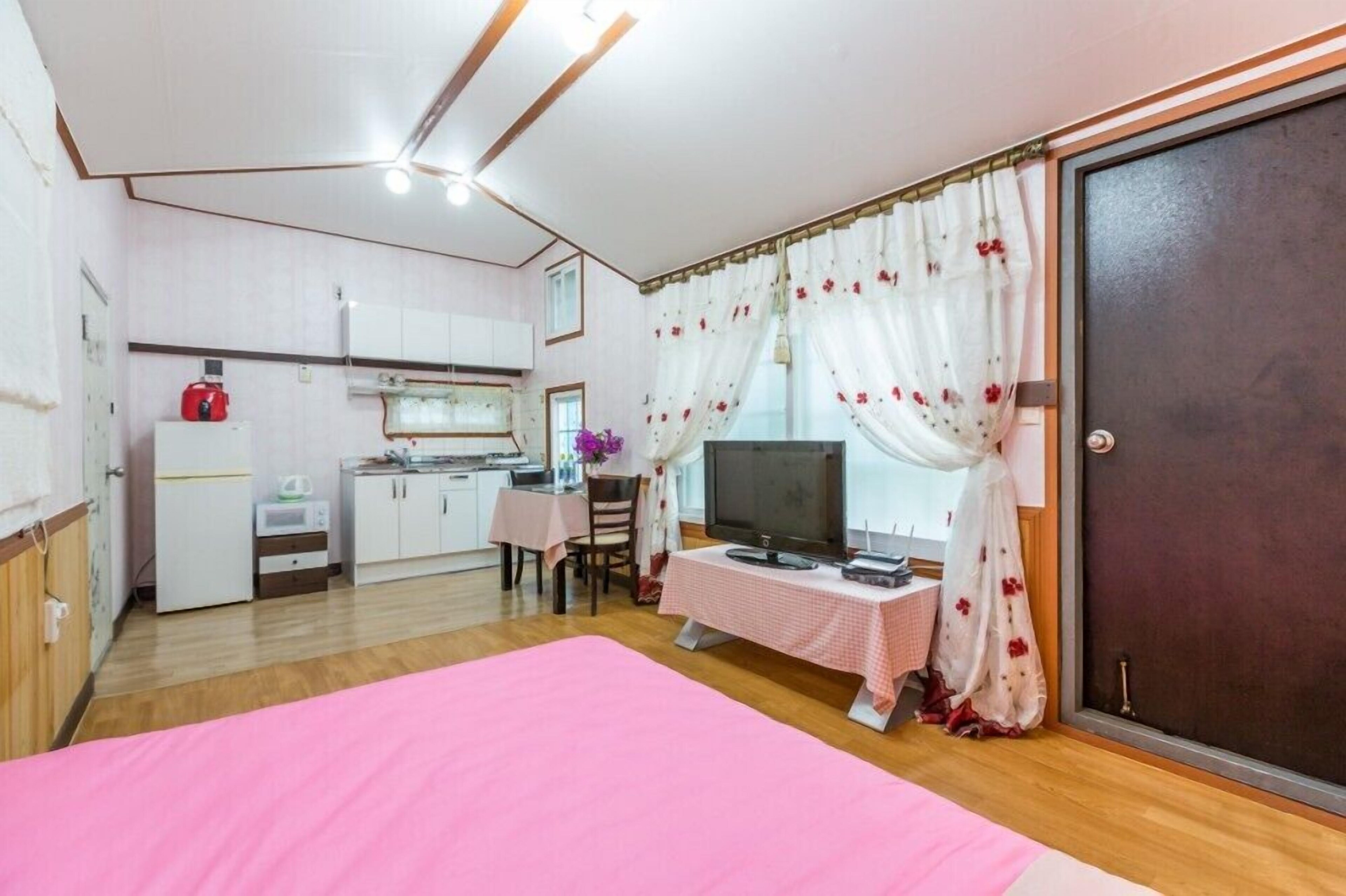 Cheongsol Pension Gapyeong