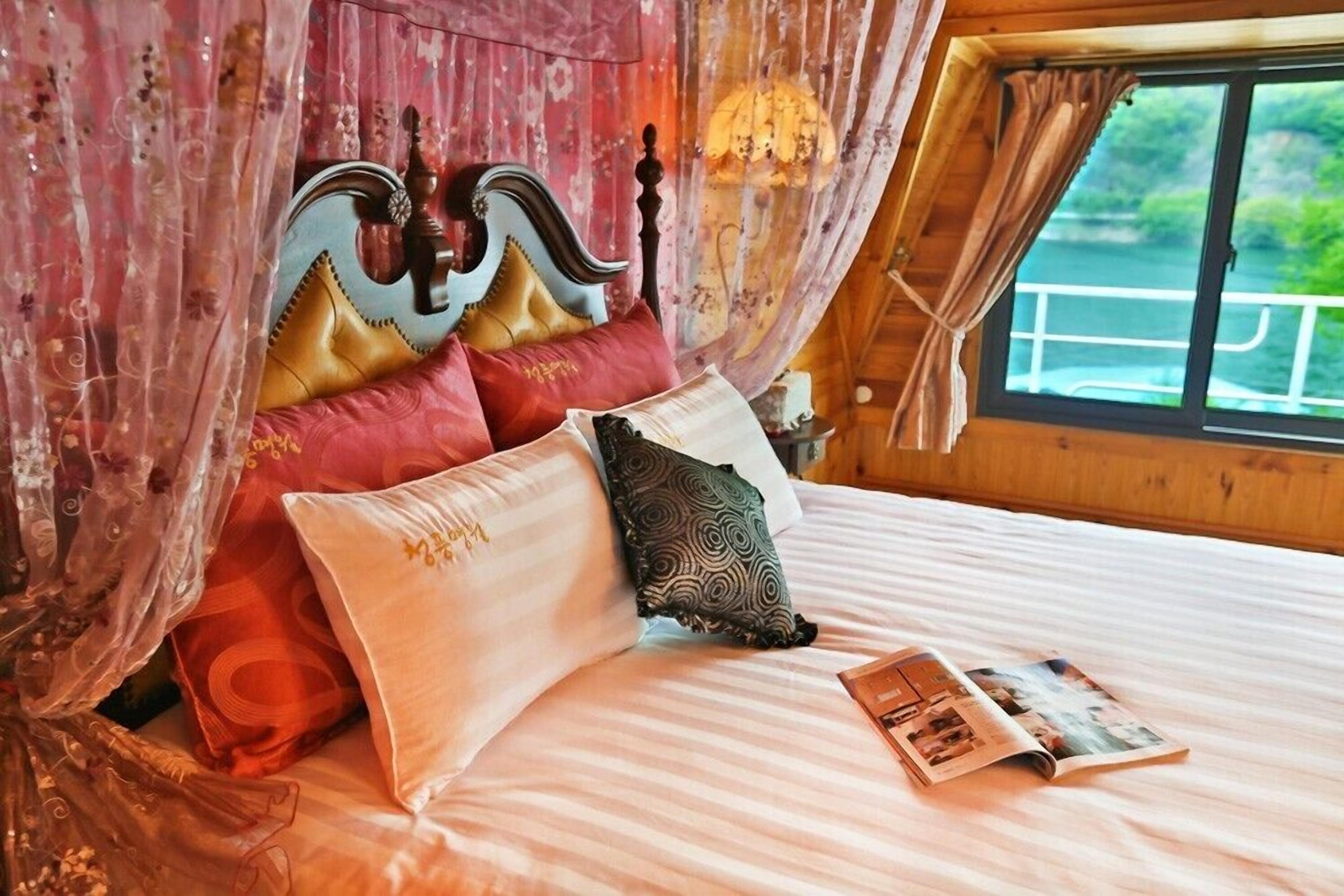 Cheungpungmyungwol Pension