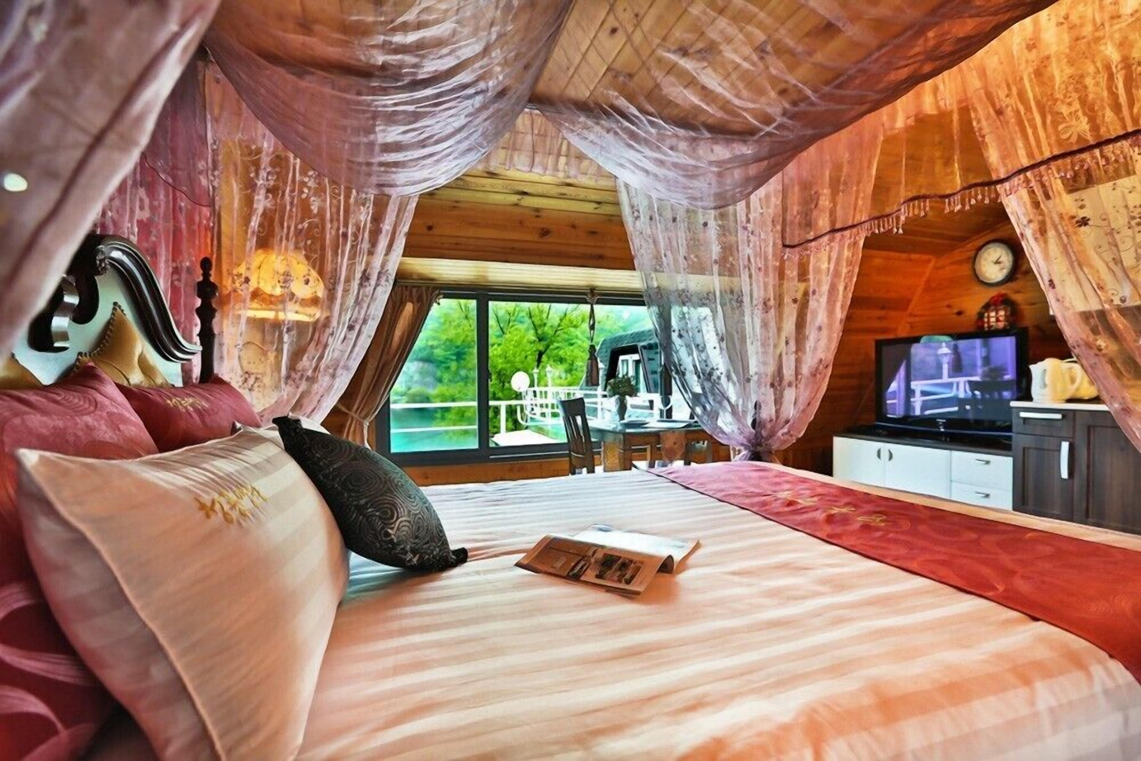 Cheungpungmyungwol Pension