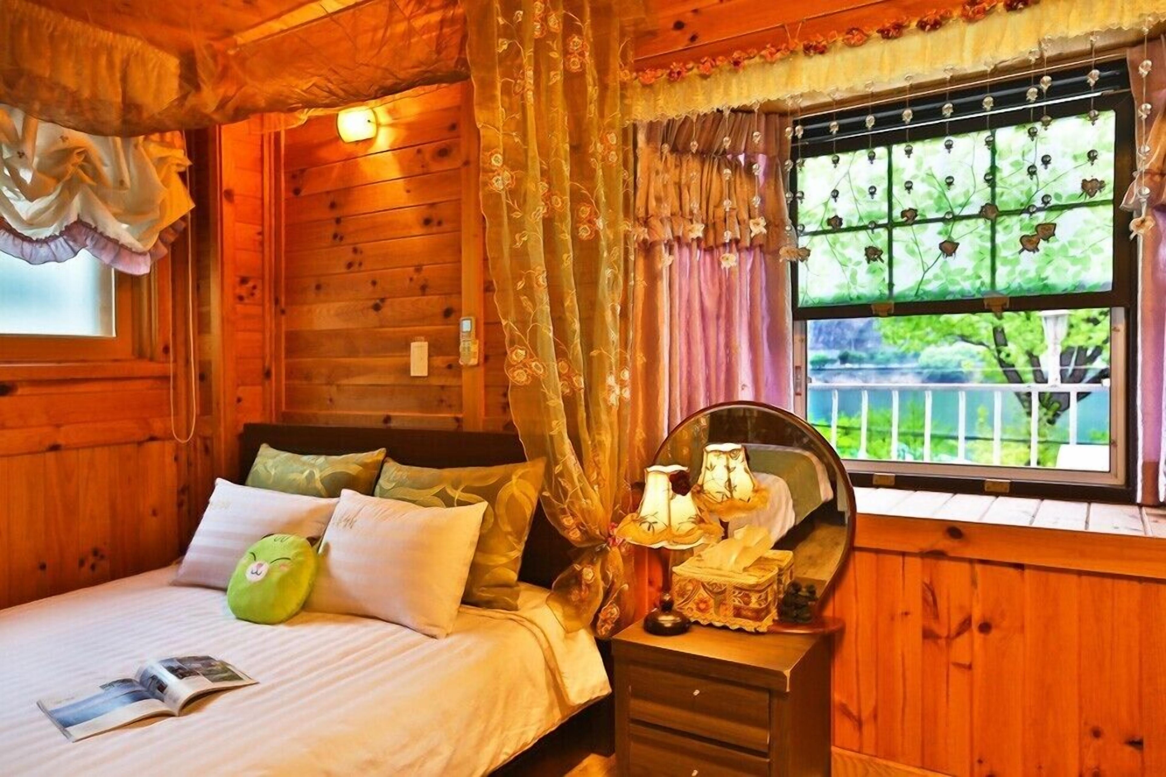 Cheungpungmyungwol Pension