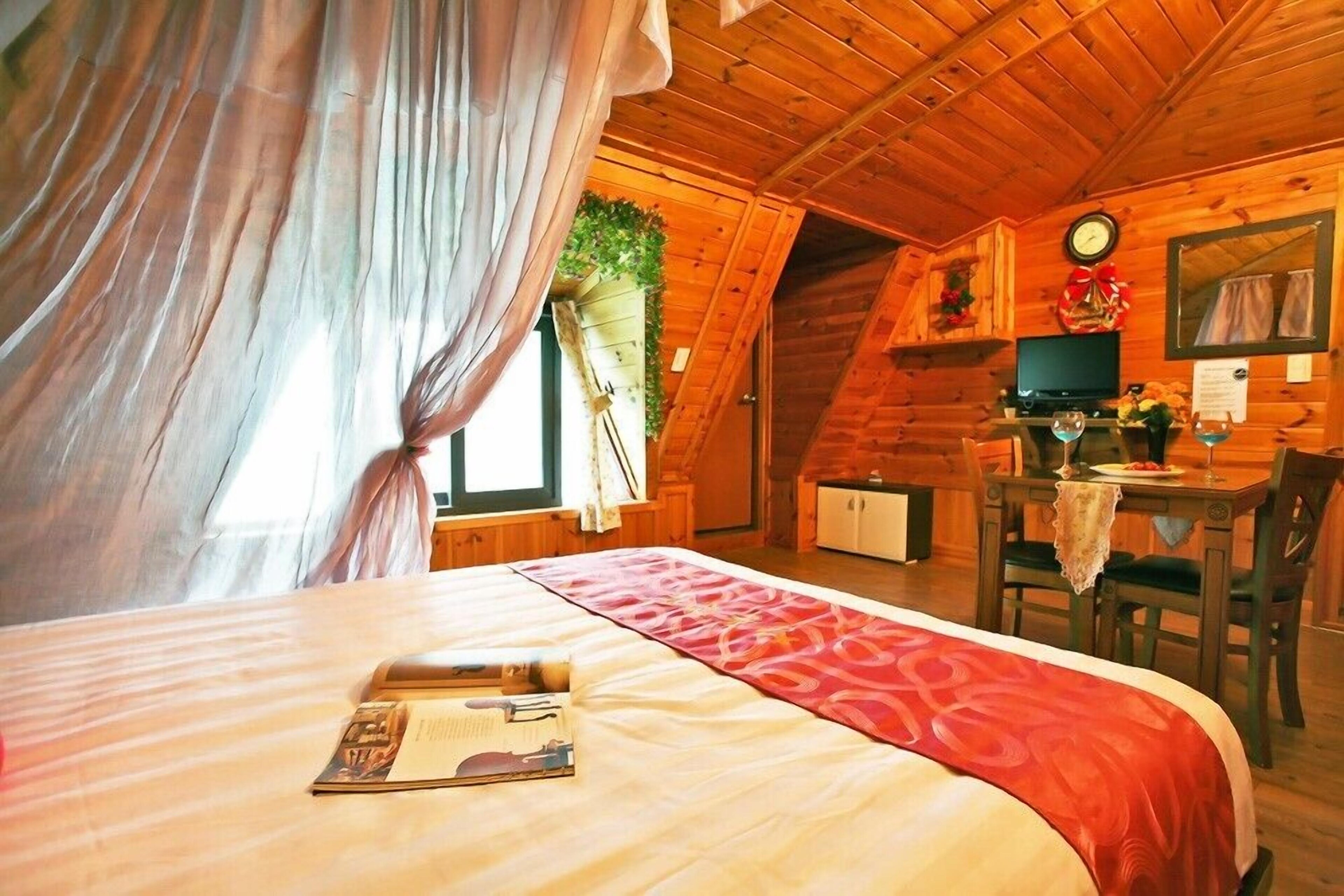 Cheungpungmyungwol Pension