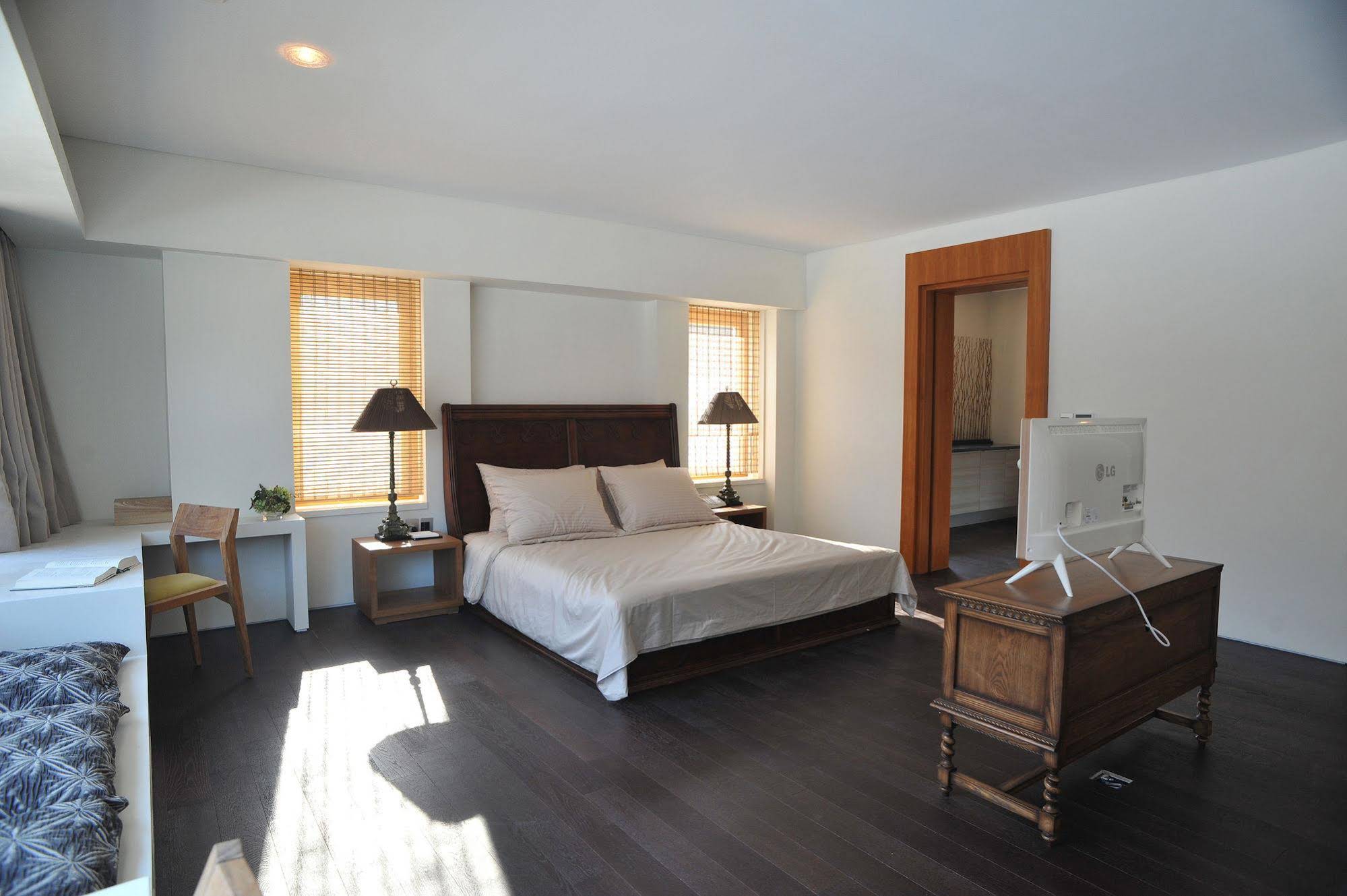 Club Inner Hotel & Resort