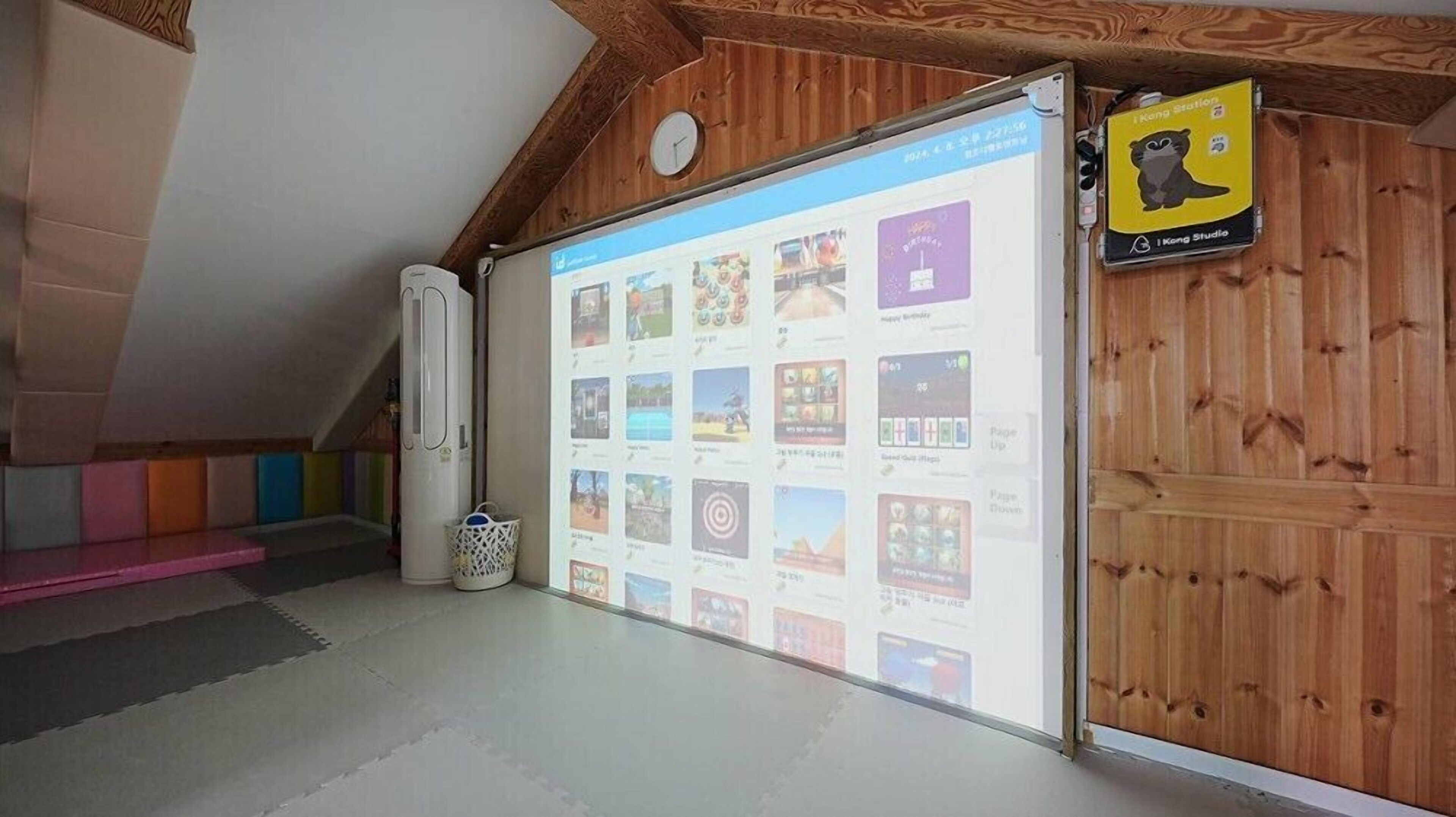 Ello-El kids Pool Villa Pension