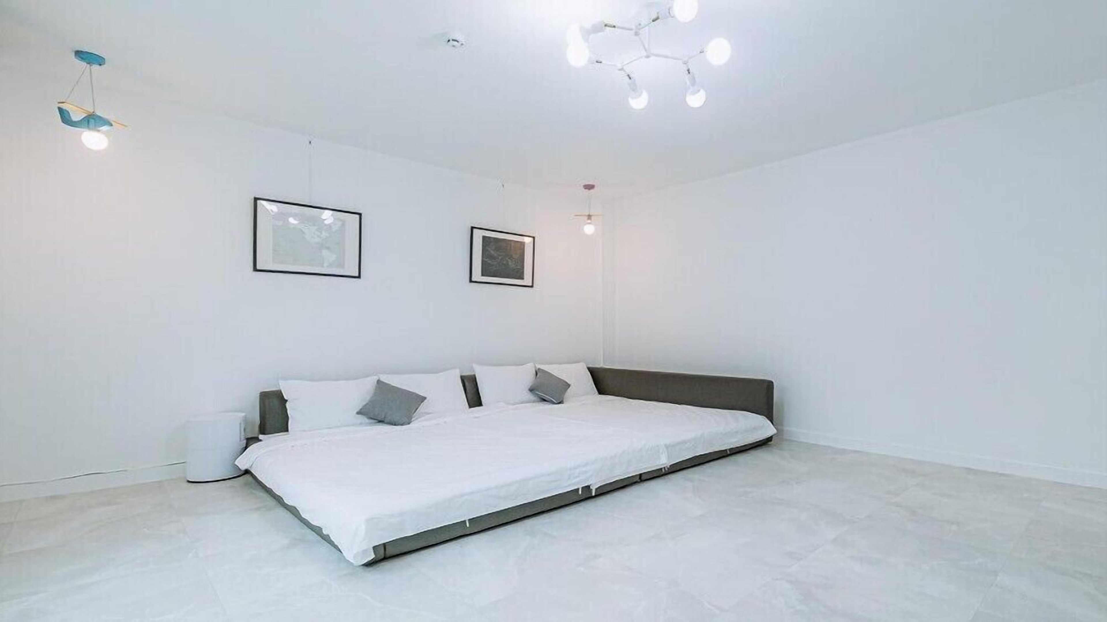 Ello-El kids Pool Villa Pension