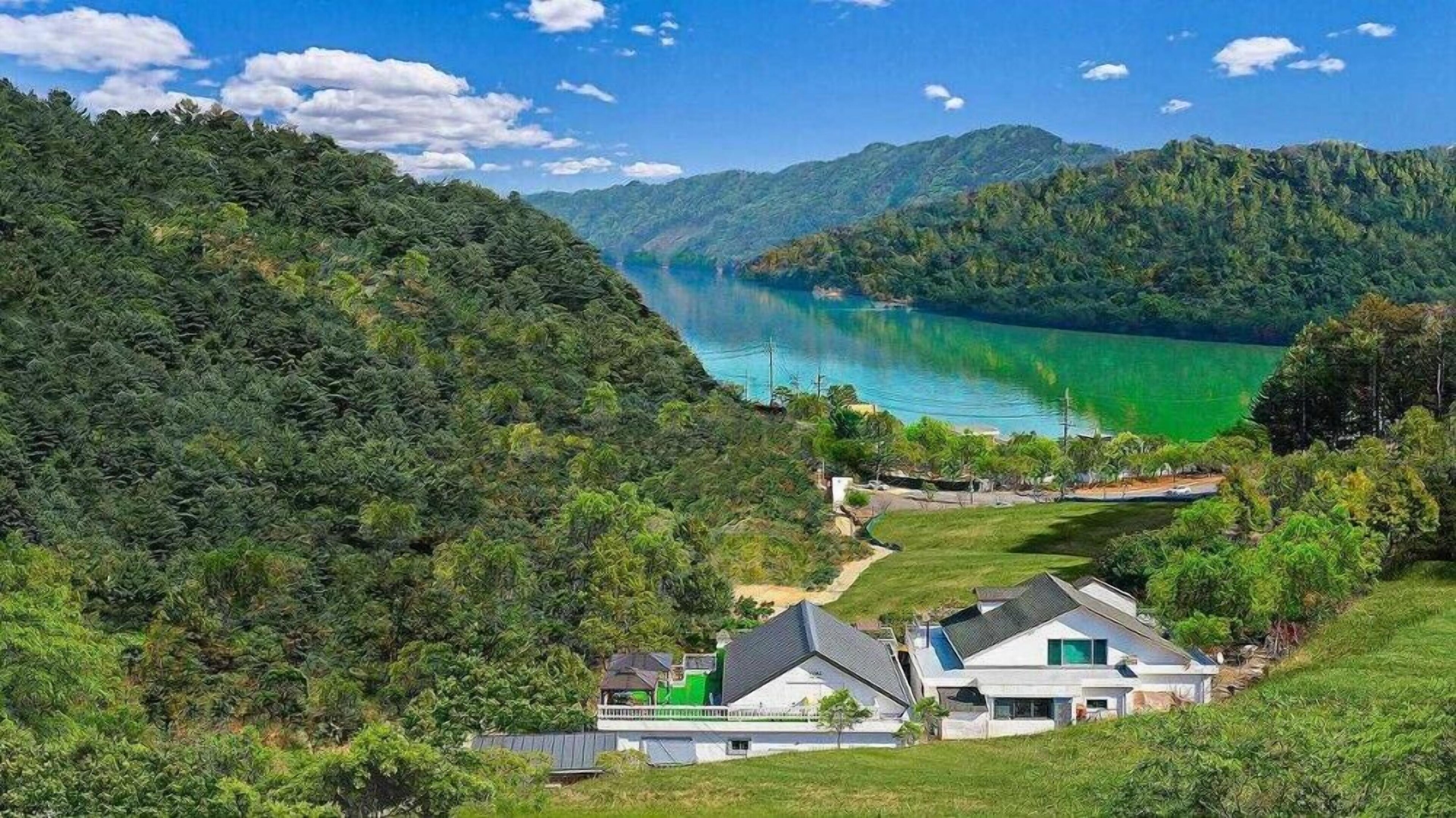 Ello-El kids Pool Villa Pension