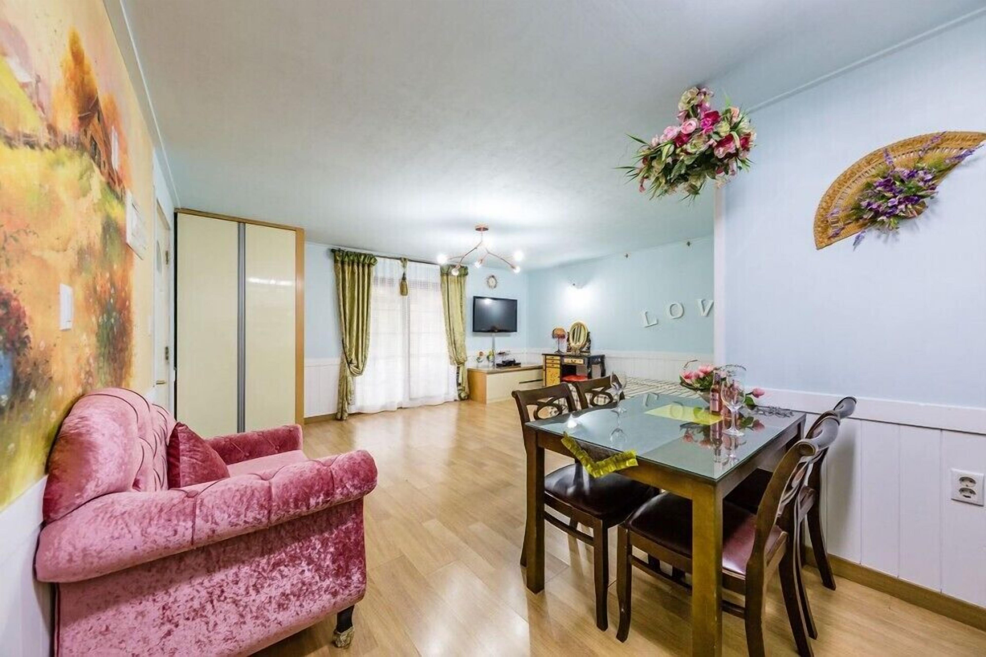 Elsia Pension