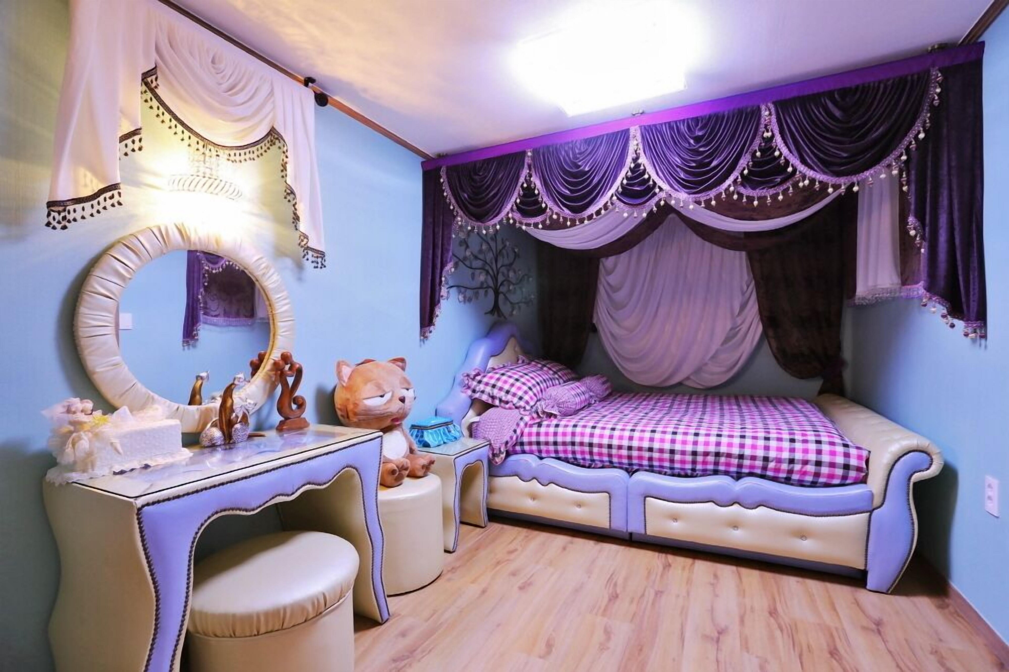 Elsia Pension